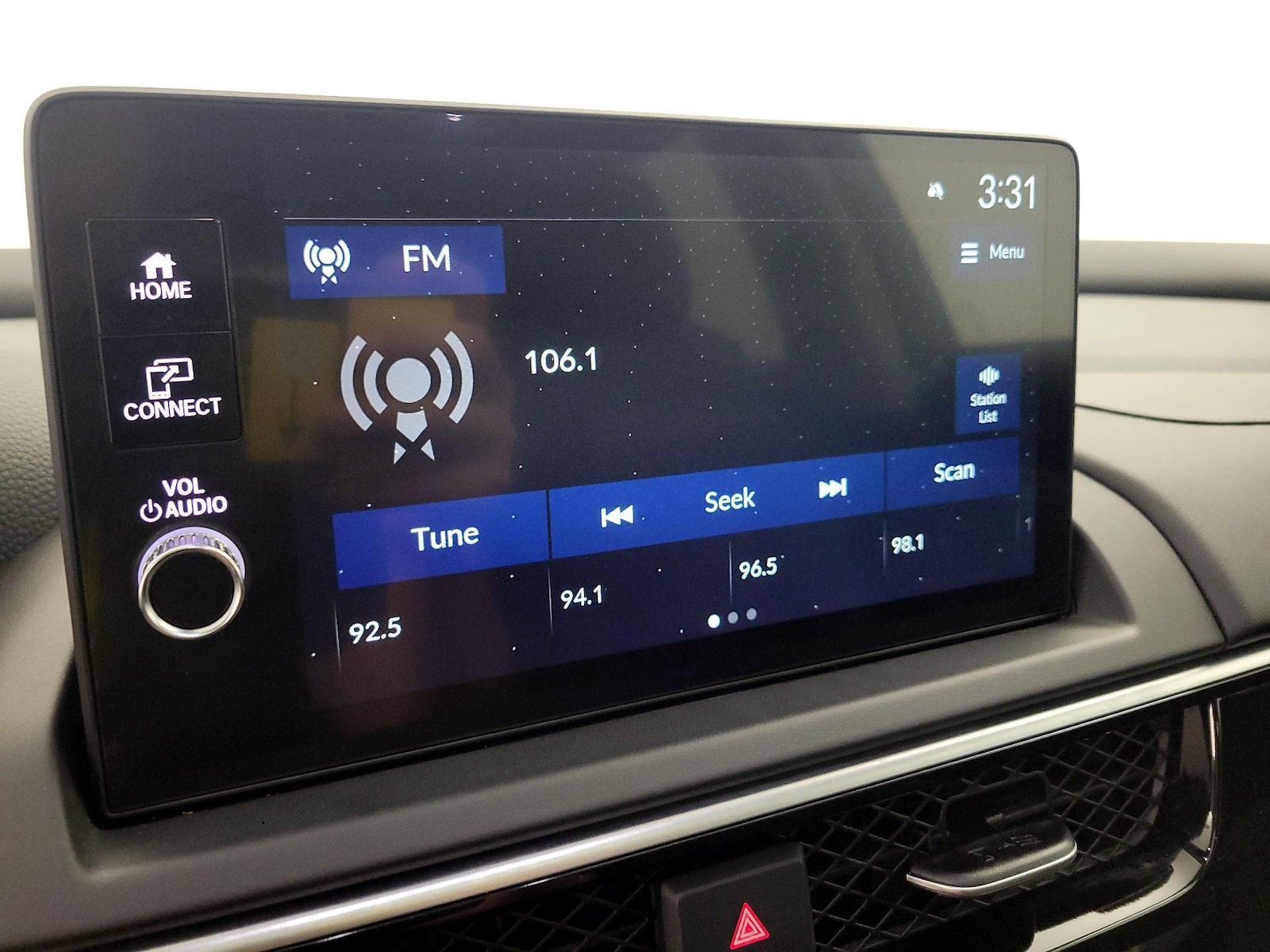 2025 Acura ADX Base - Photo 17