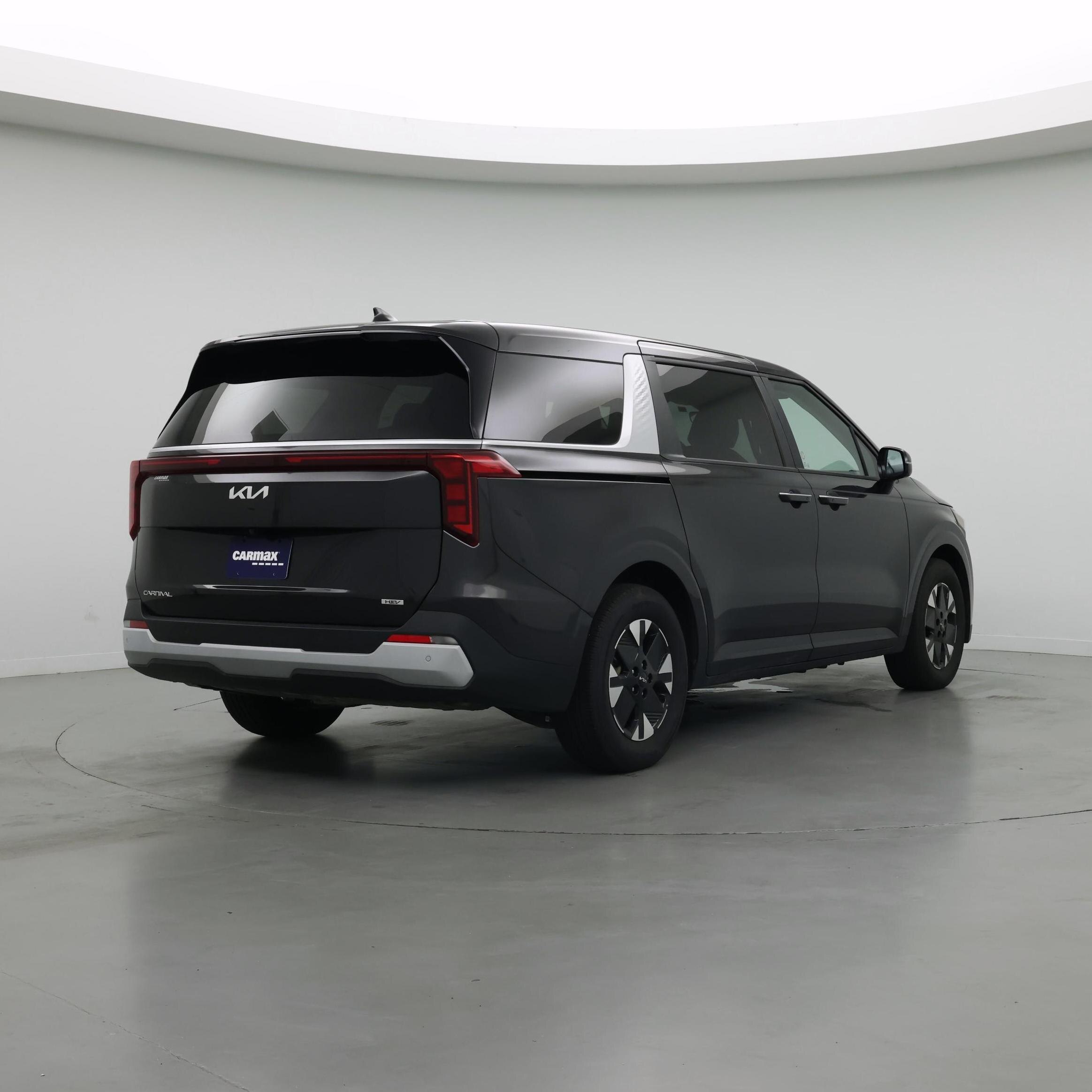 Thumbnail: 2026 Kia Carnival - 8
