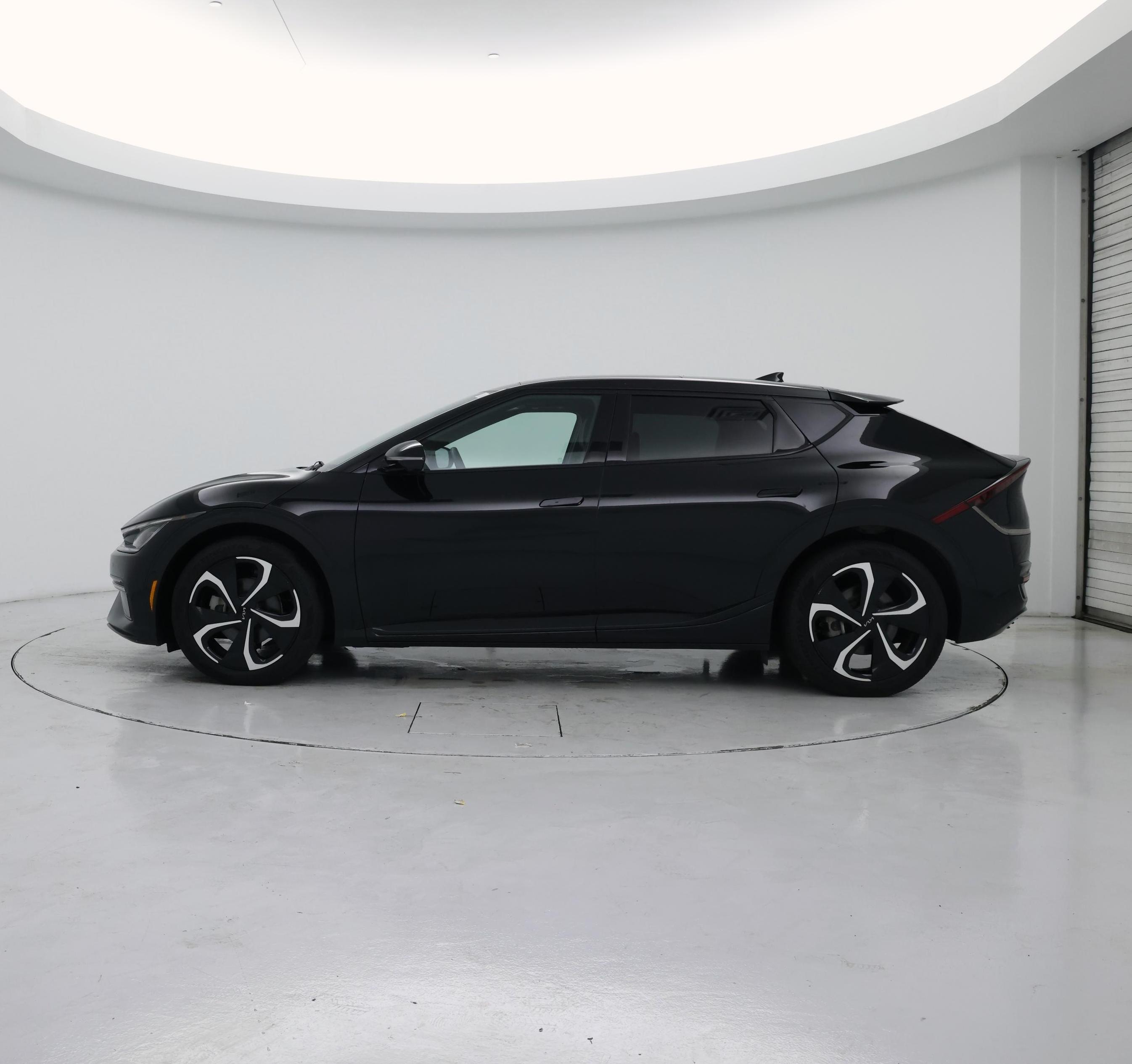 Thumbnail: 2024 Kia EV6 - 3