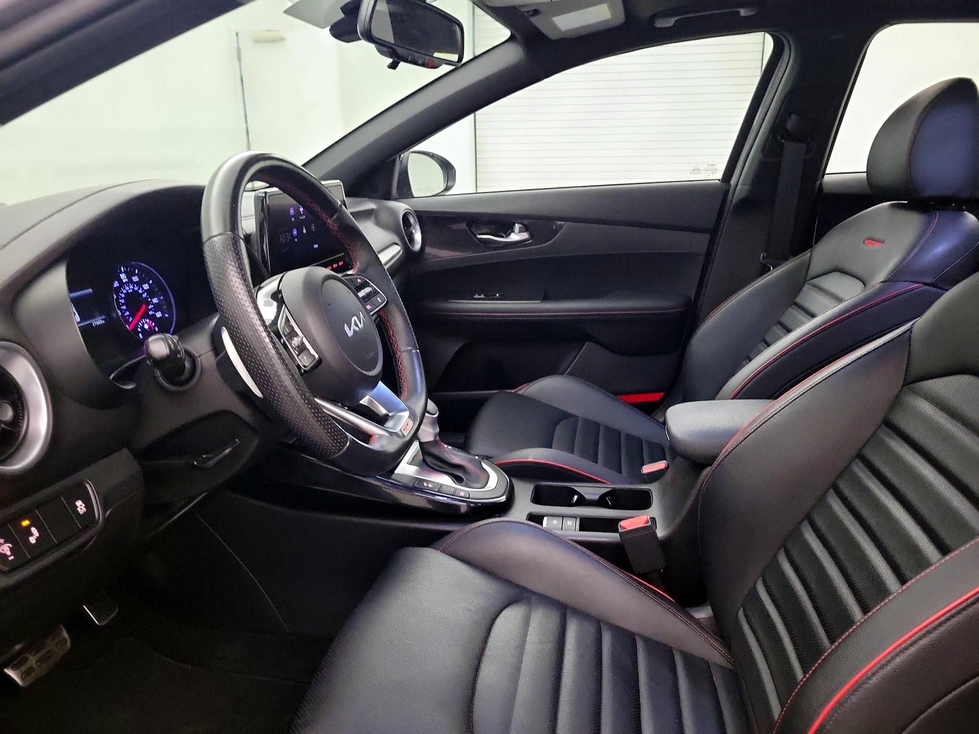 Thumbnail: 2023 Kia Forte - 11