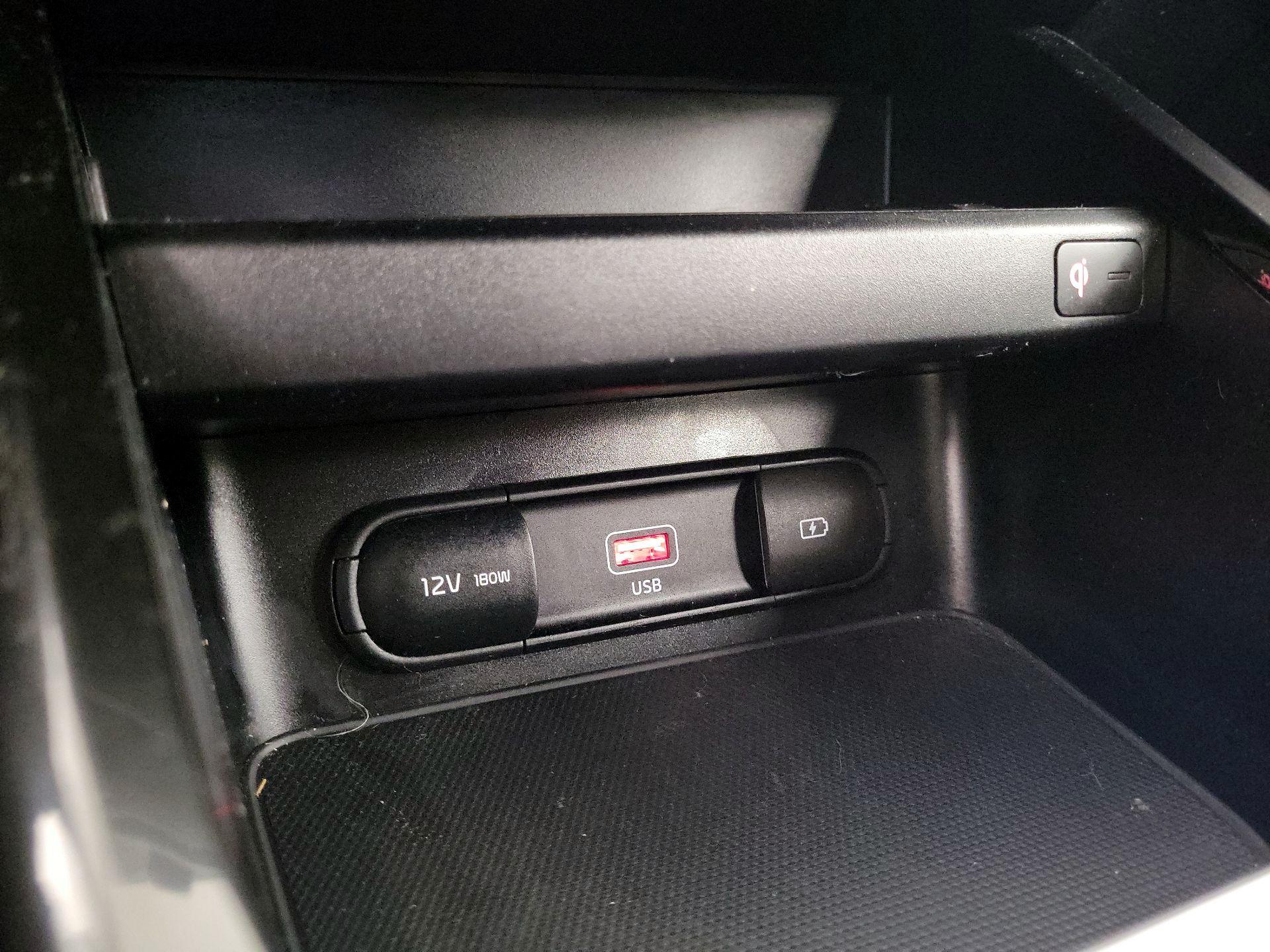 Thumbnail: 2023 Kia Forte - 18