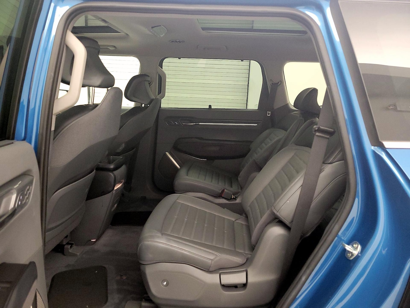 Rear Air Conditioning