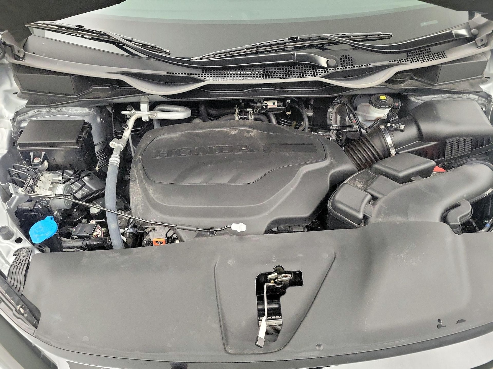 2025 Honda Odyssey EX-L - Photo 25