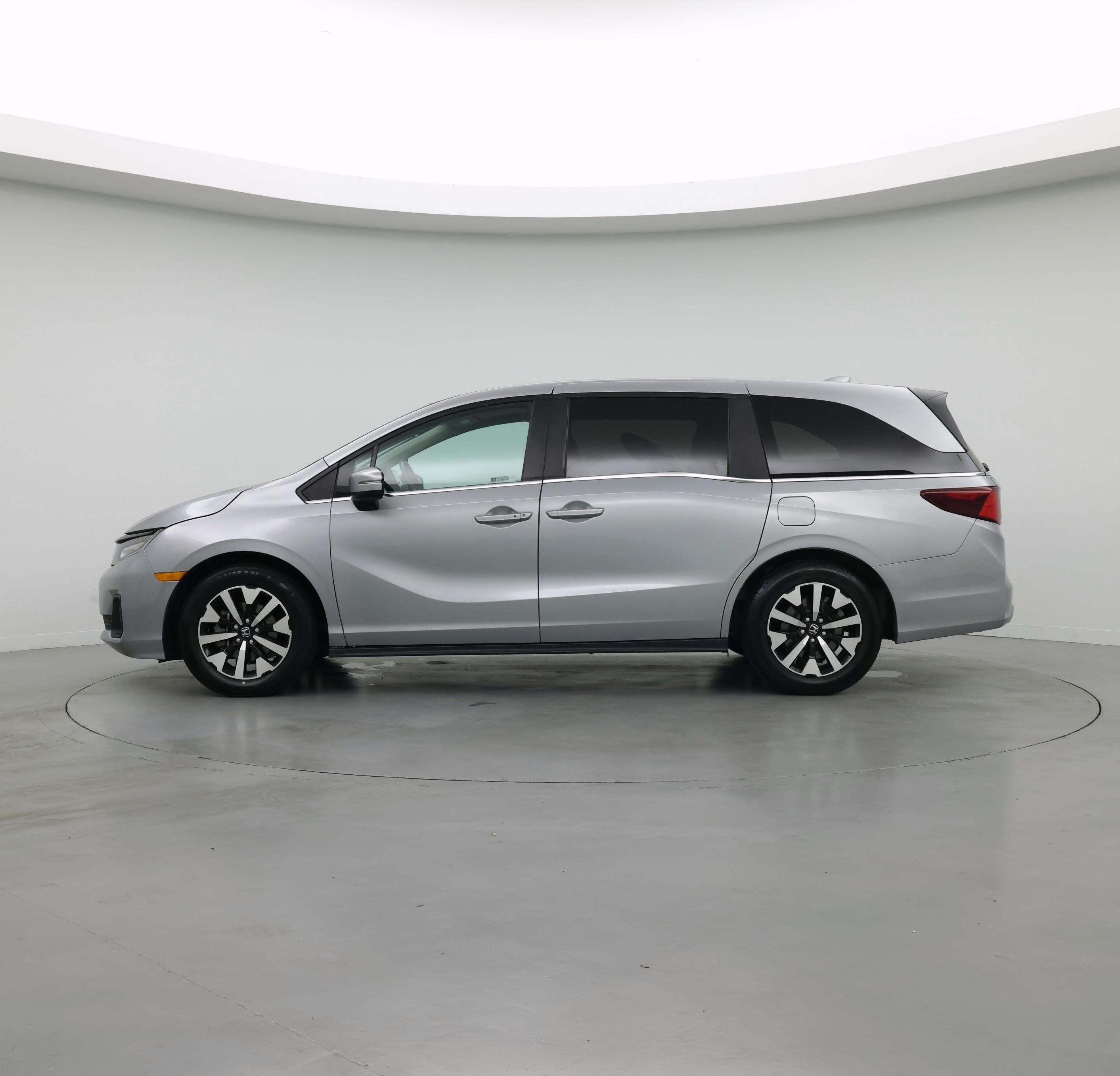 Thumbnail: 2025 Honda Odyssey - 3