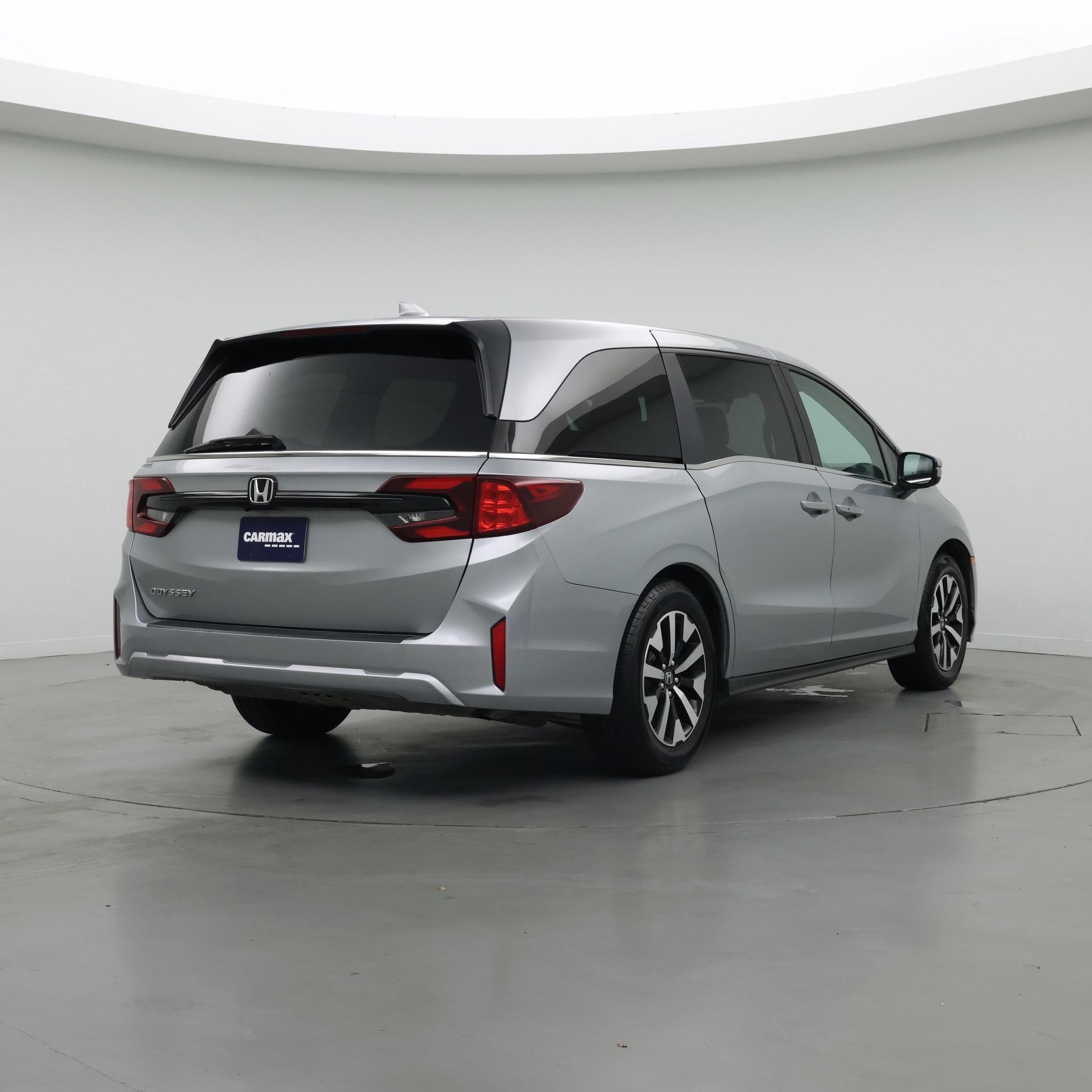 Thumbnail: 2025 Honda Odyssey - 8