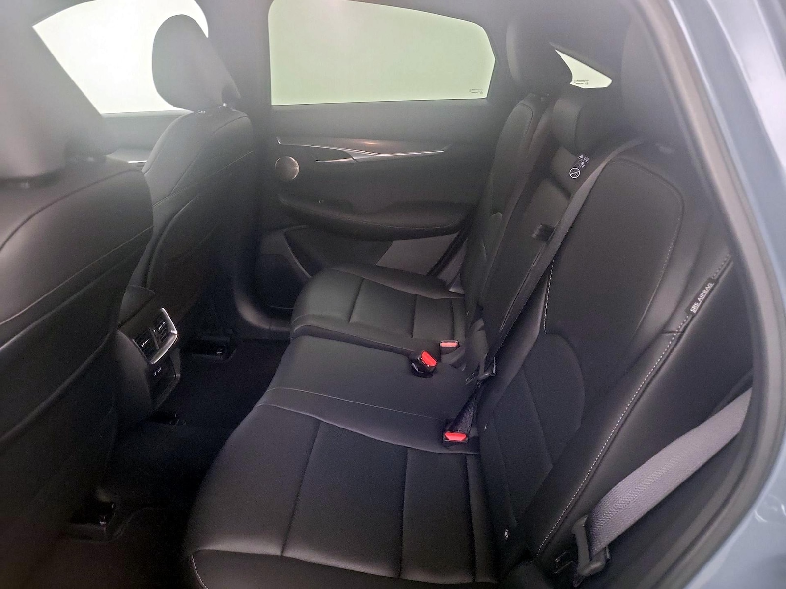2025 INFINITI QX55 Essential - Photo 22