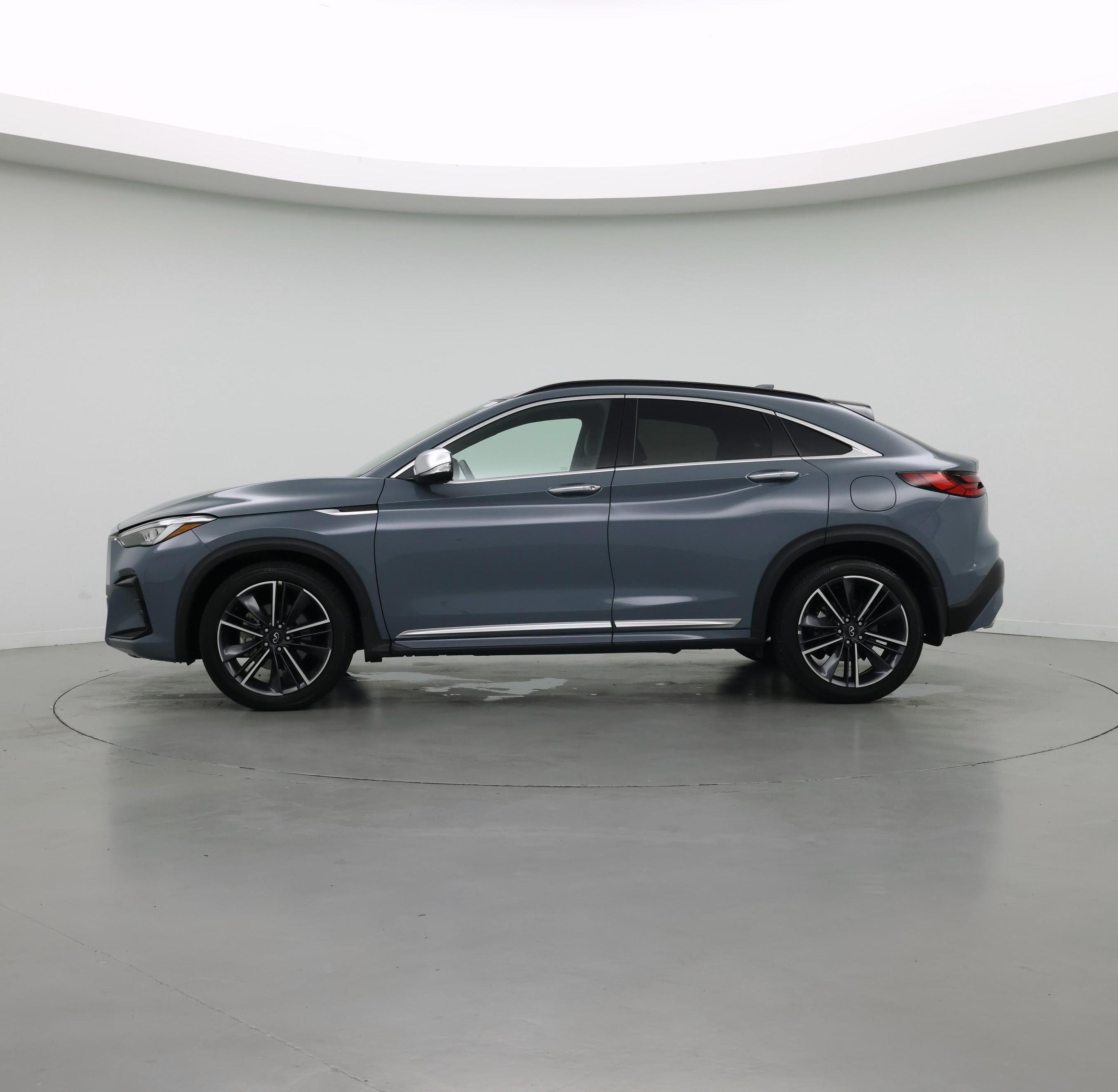 Thumbnail: 2025 INFINITI QX55 - 3