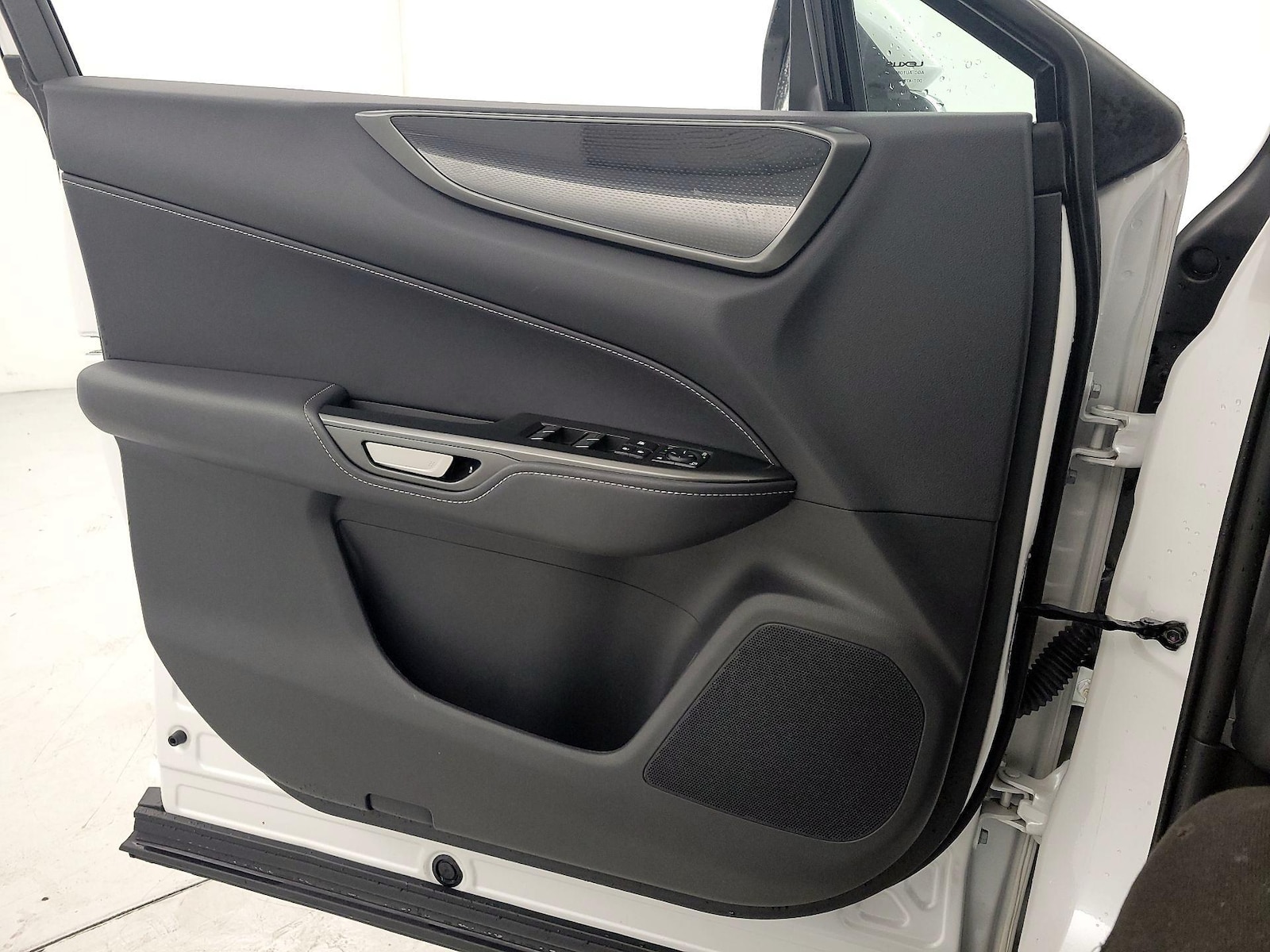 2024 Lexus NX 350 - Photo 13