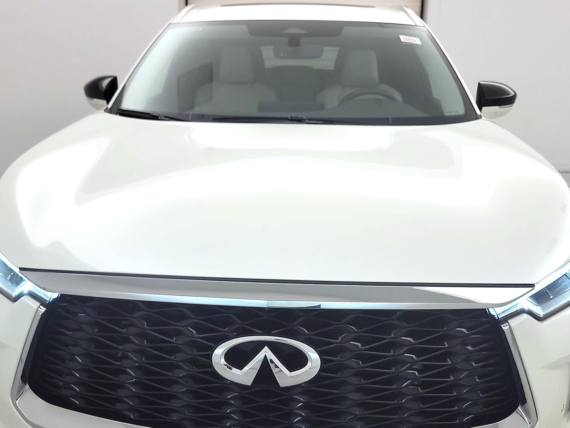 Thumbnail: 2023 INFINITI QX60 - 2