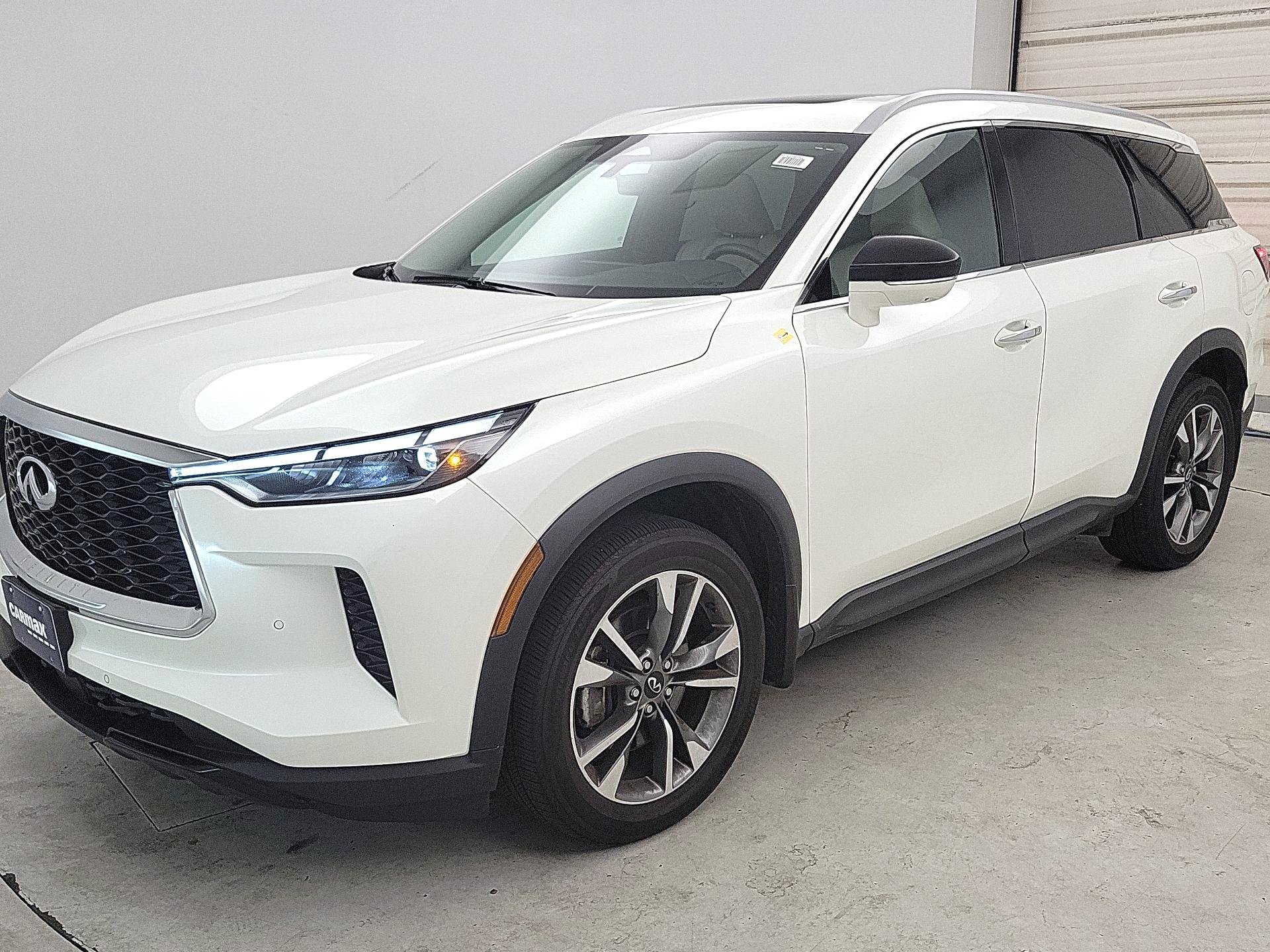 Thumbnail: 2023 INFINITI QX60 - 3
