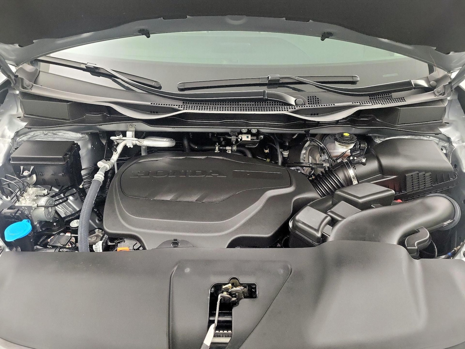 2026 Honda Odyssey Touring - Photo 26