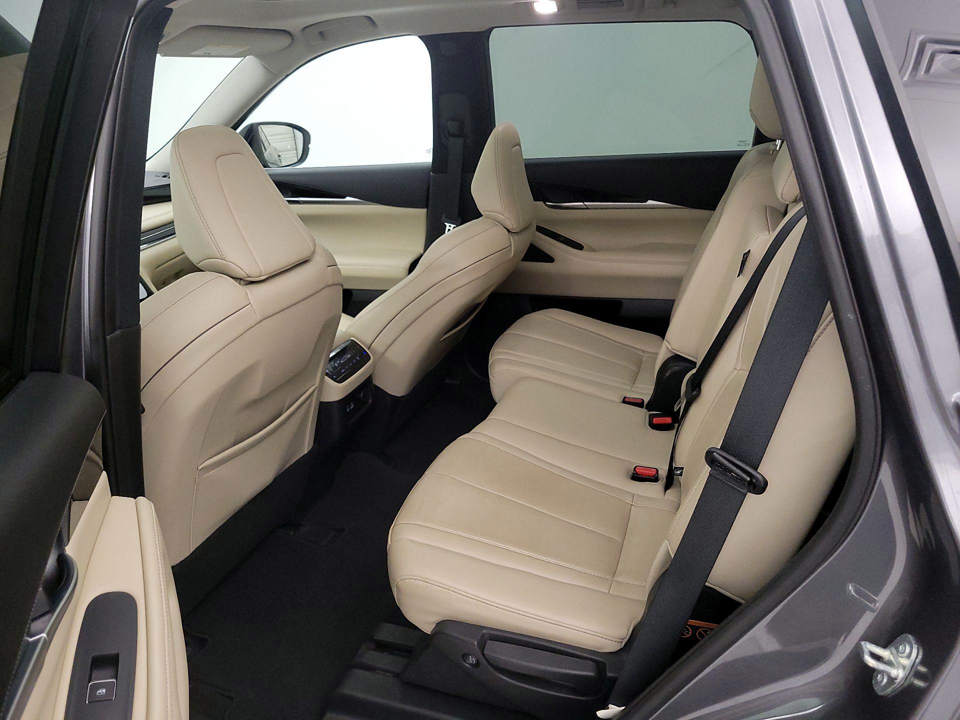 Thumbnail: 2023 INFINITI QX60 - 20