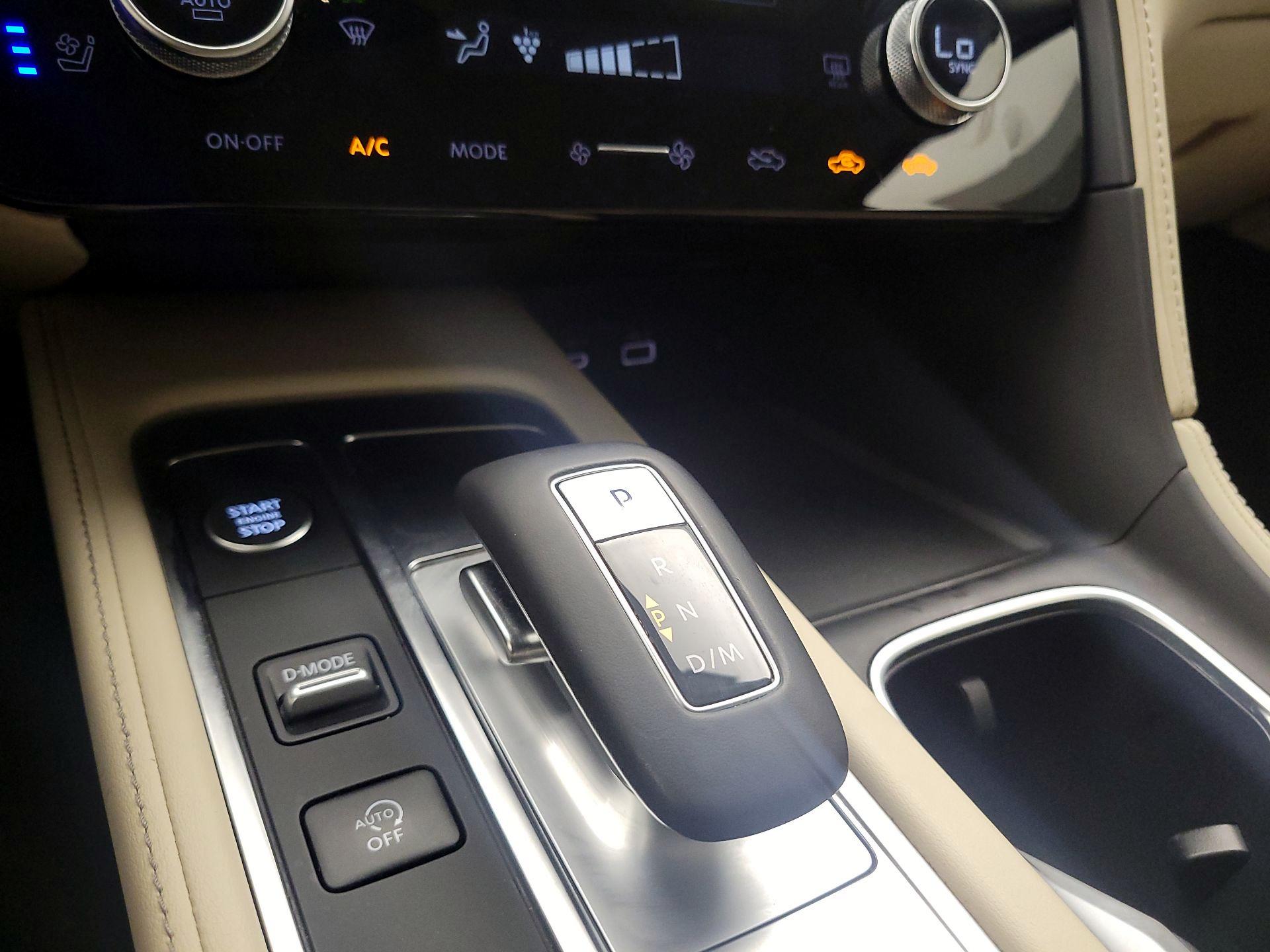 Thumbnail: 2023 INFINITI QX60 - 18