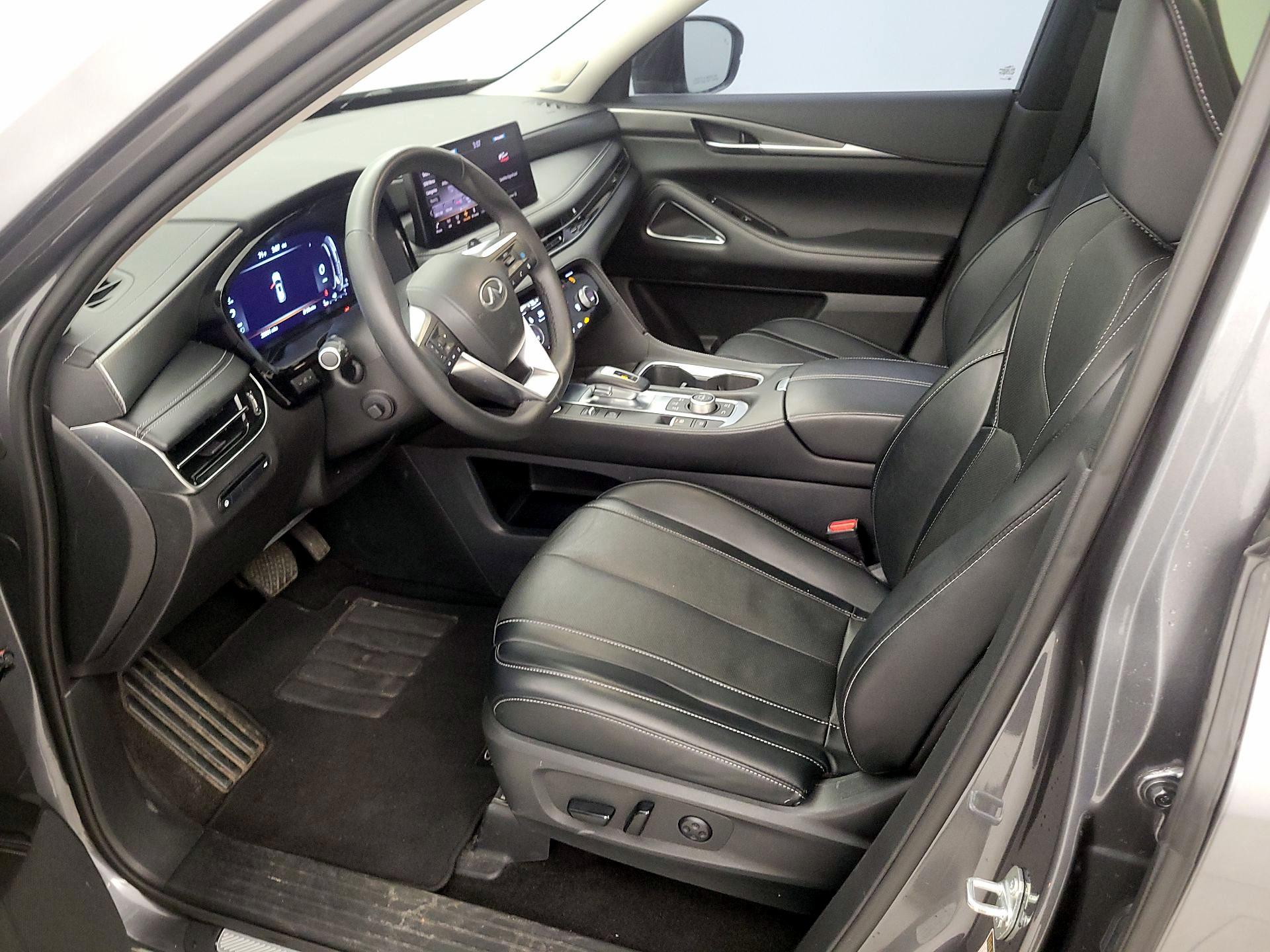 Thumbnail: 2023 INFINITI QX60 - 11