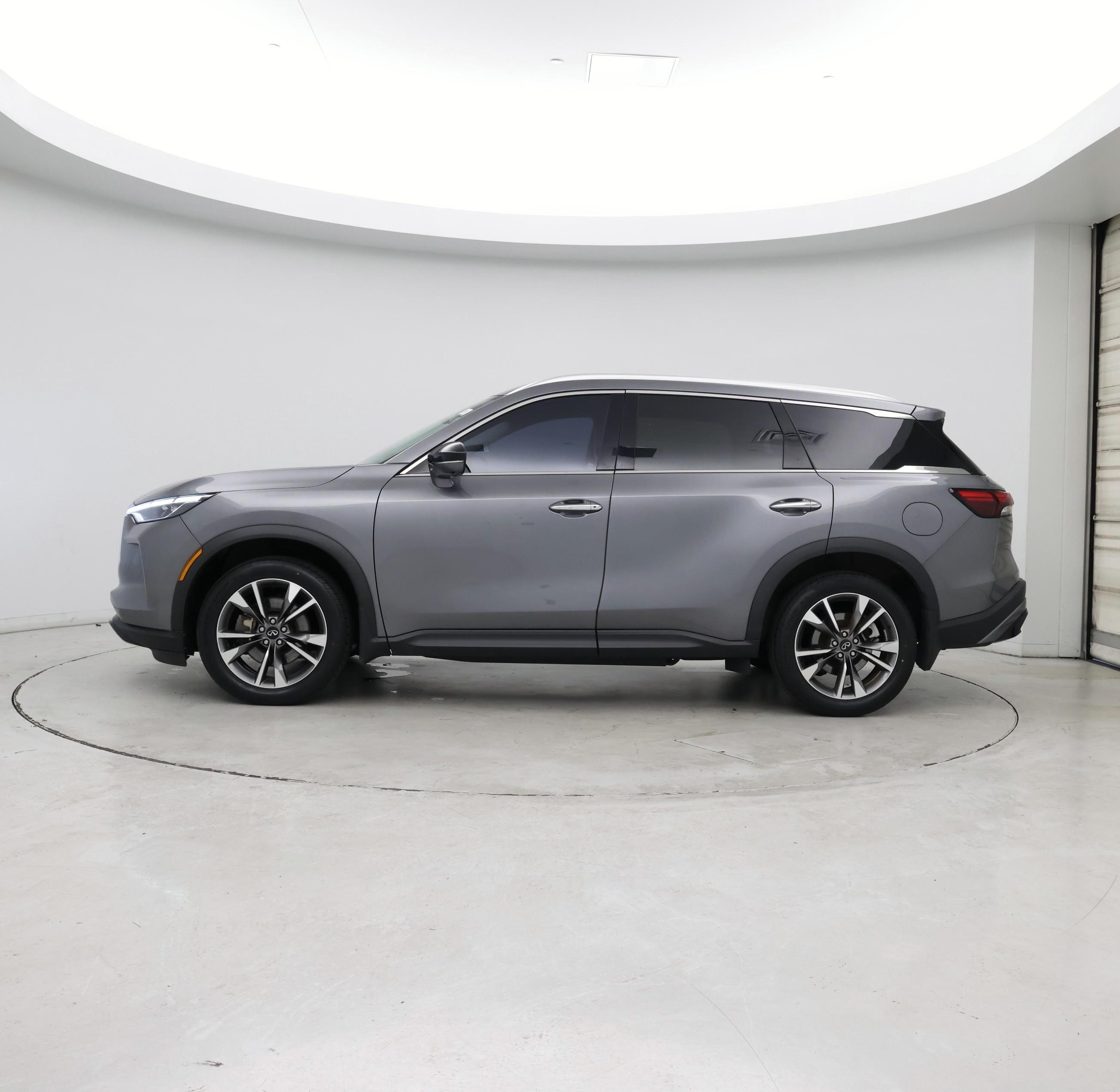 Thumbnail: 2023 INFINITI QX60 - 3