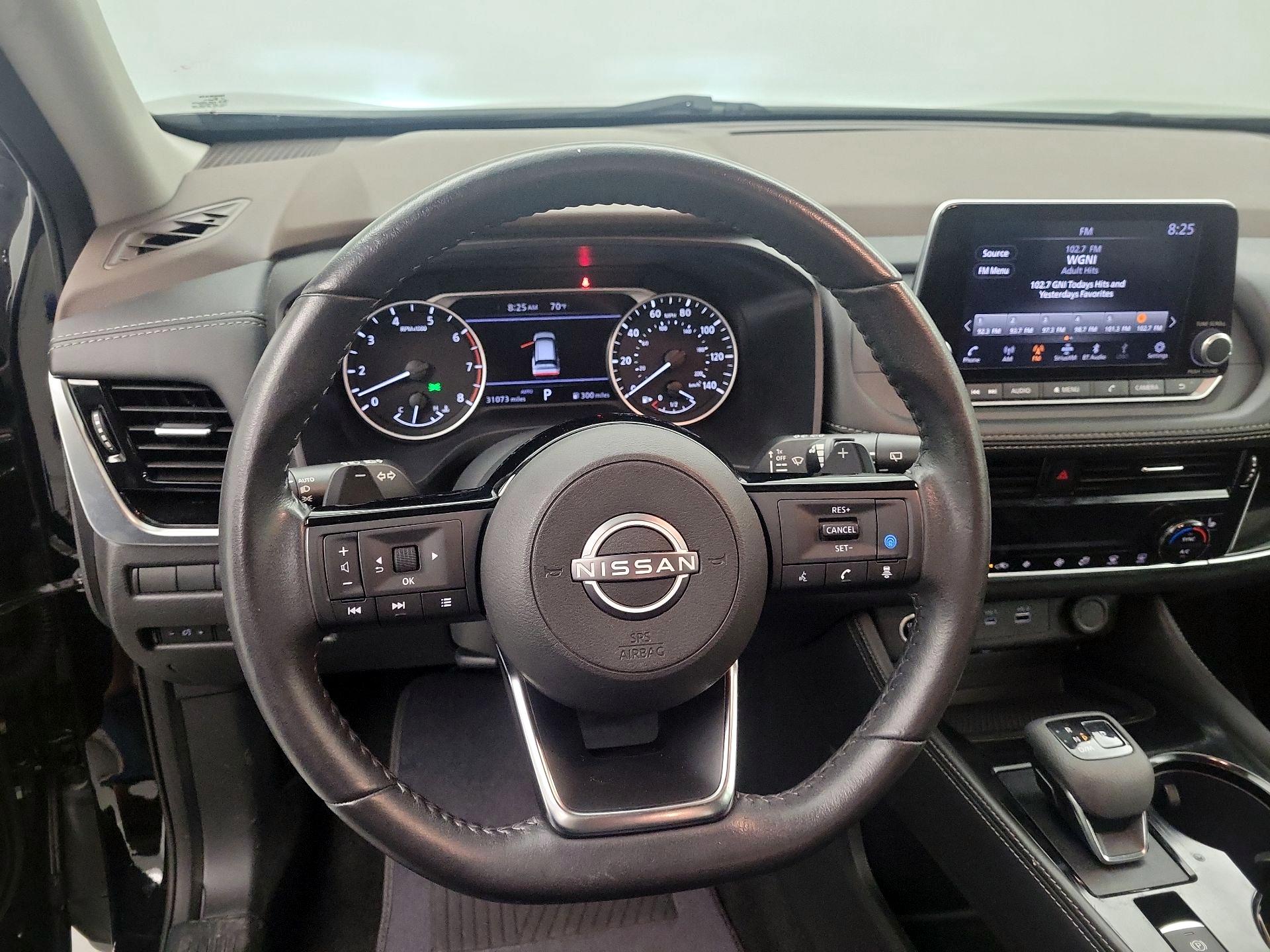 Thumbnail: 2023 Nissan Rogue - 10