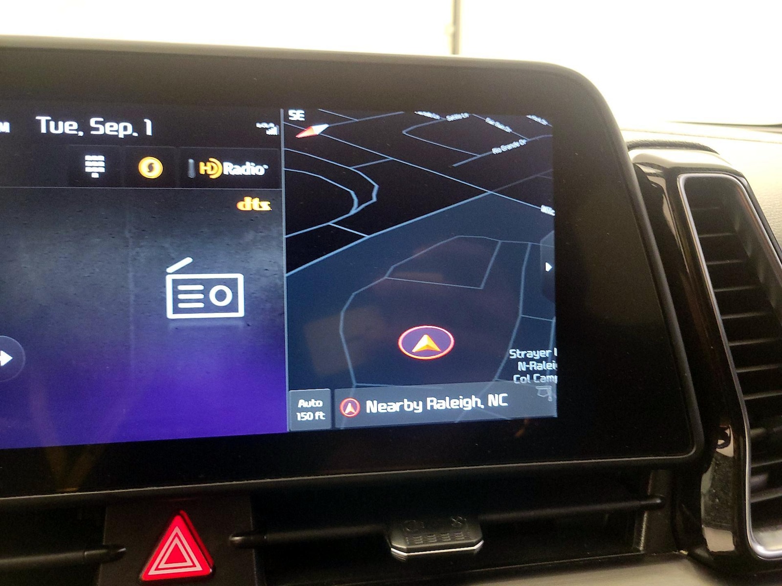 2024 Kia Sportage EX - Photo 15