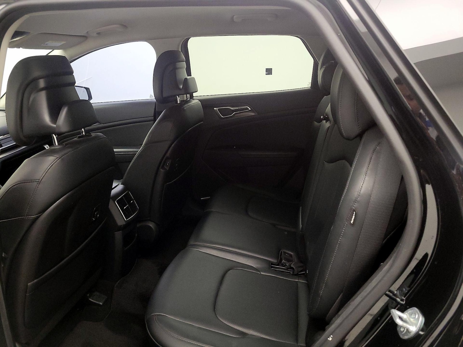 2024 Kia Sportage EX - Photo 21