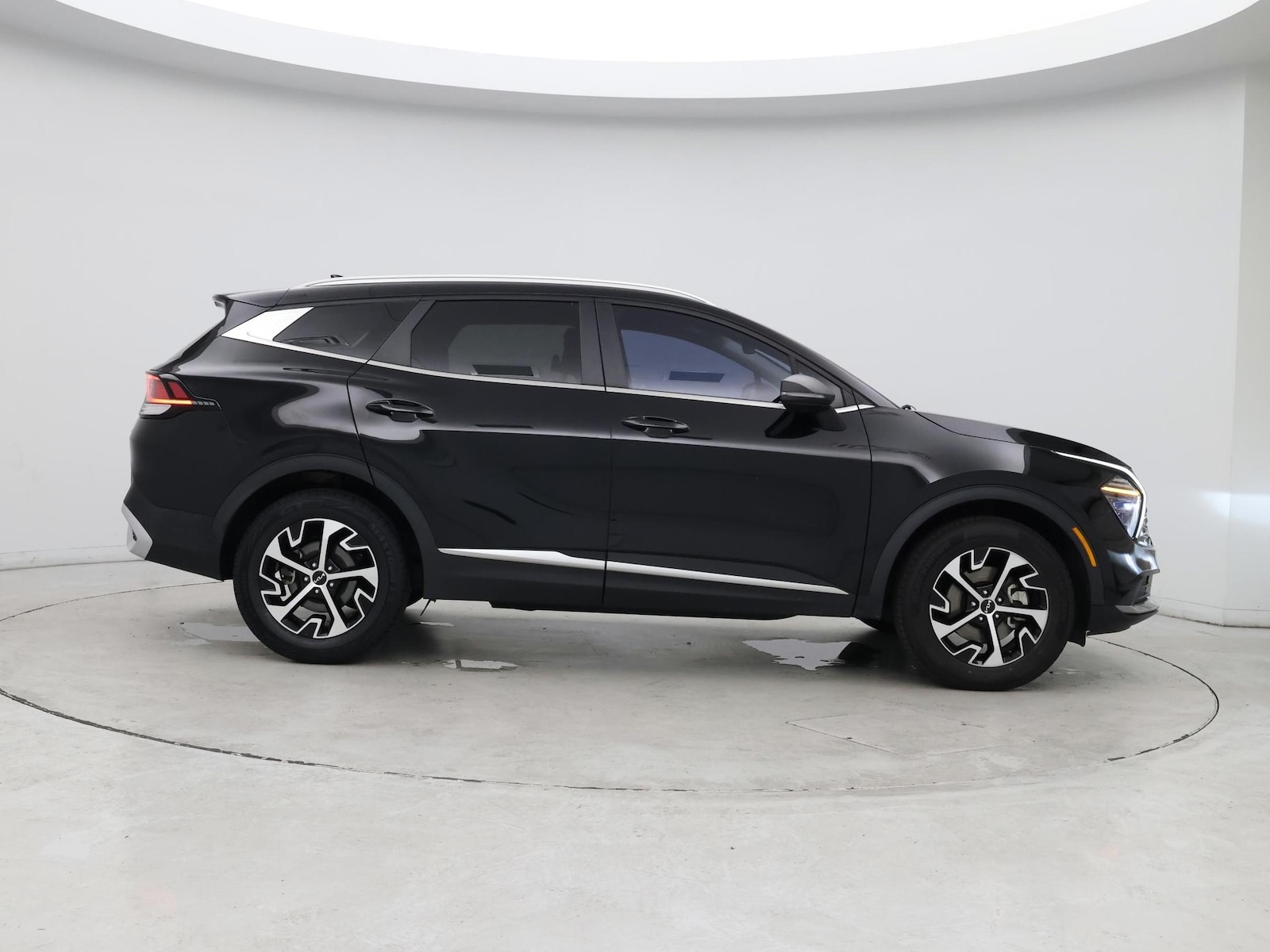 2024 Kia Sportage EX - Photo 8