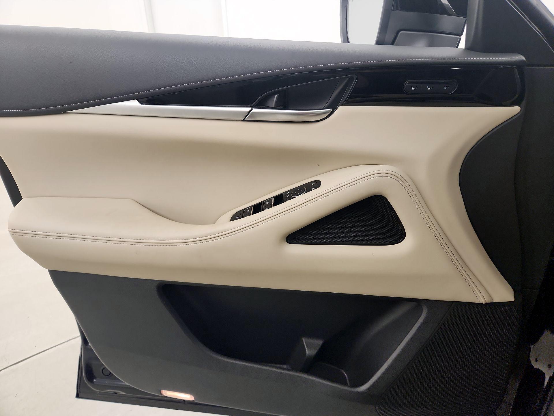 Thumbnail: 2023 INFINITI QX60 - 12