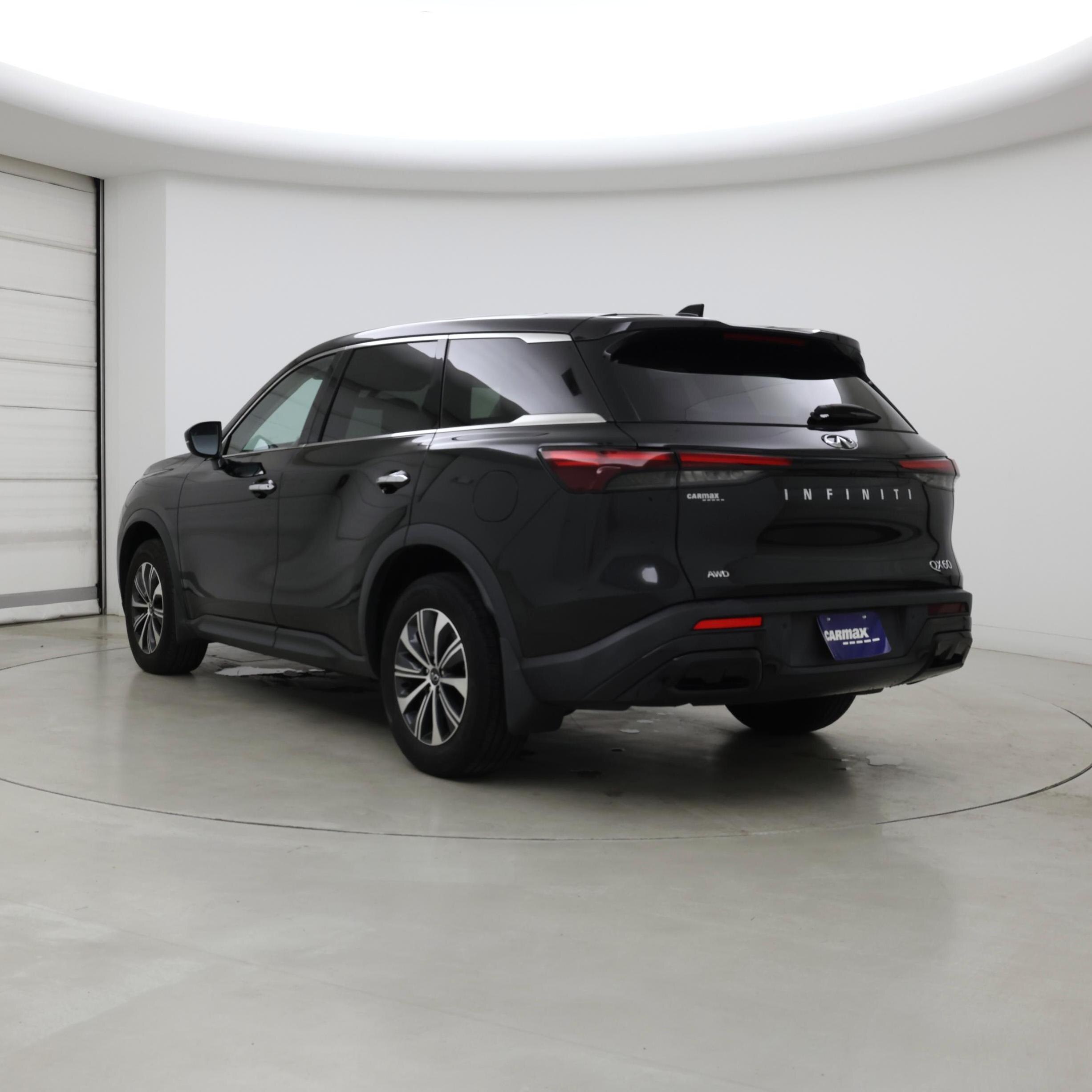 Thumbnail: 2023 INFINITI QX60 - 2