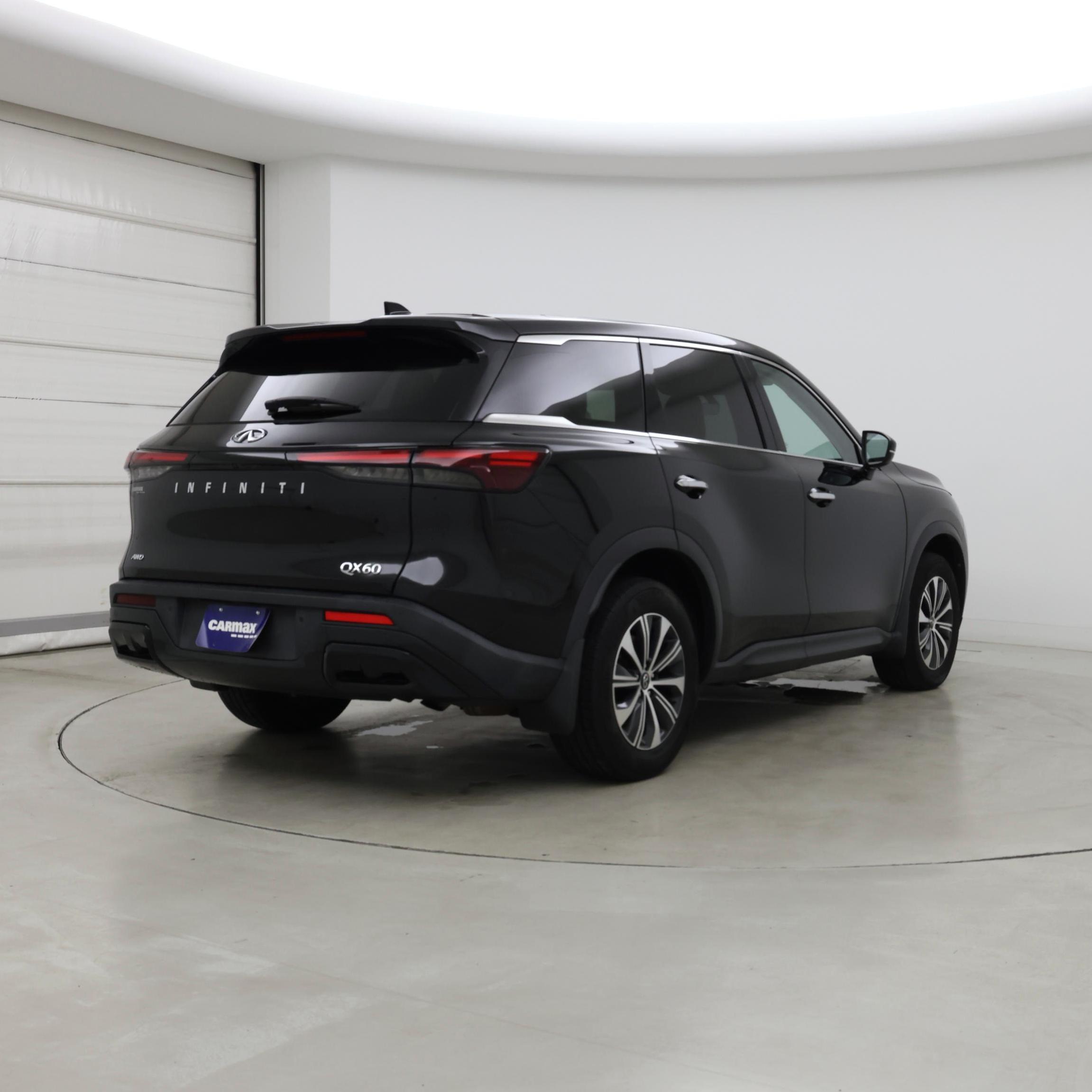 Thumbnail: 2023 INFINITI QX60 - 8