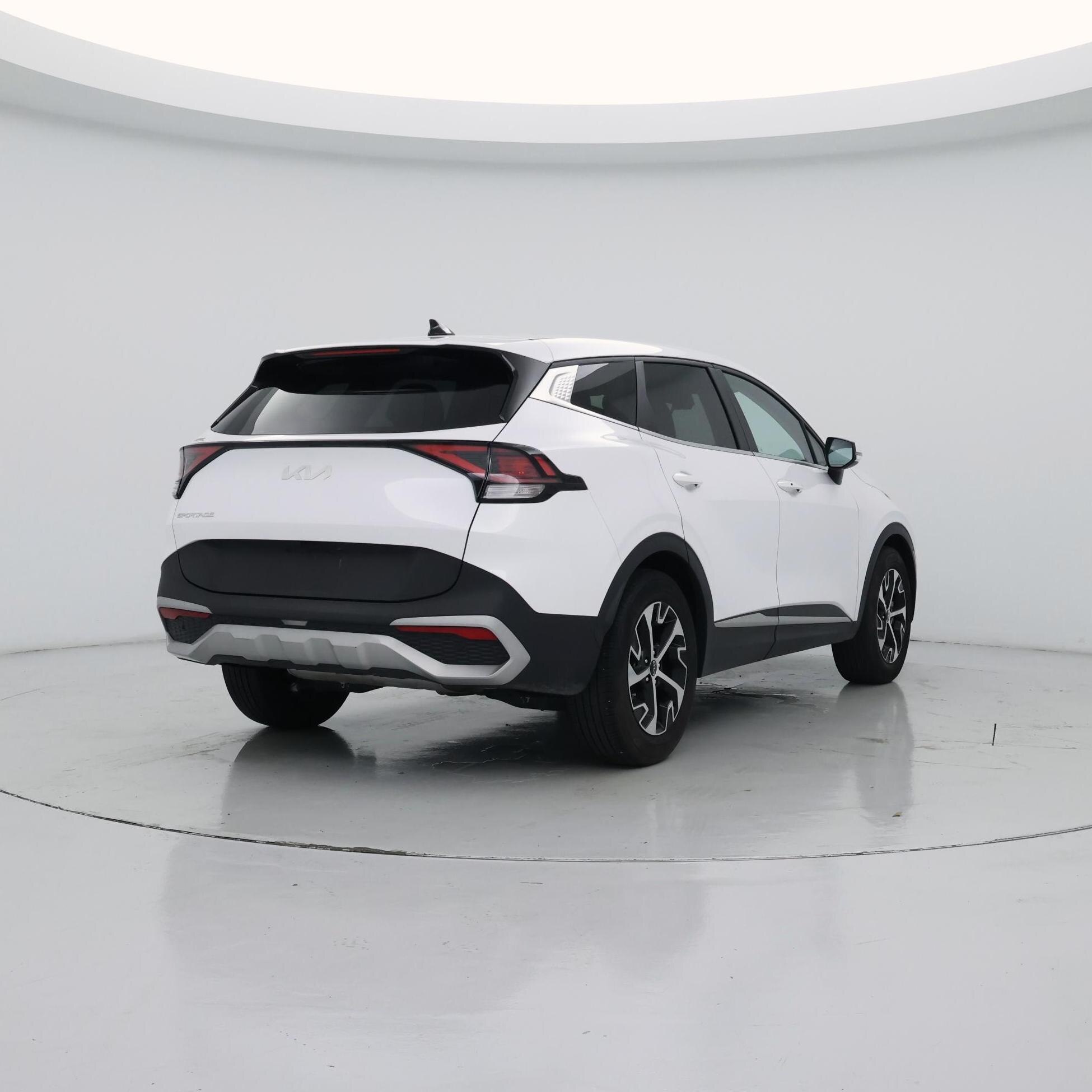 Thumbnail: 2023 Kia Sportage - 8