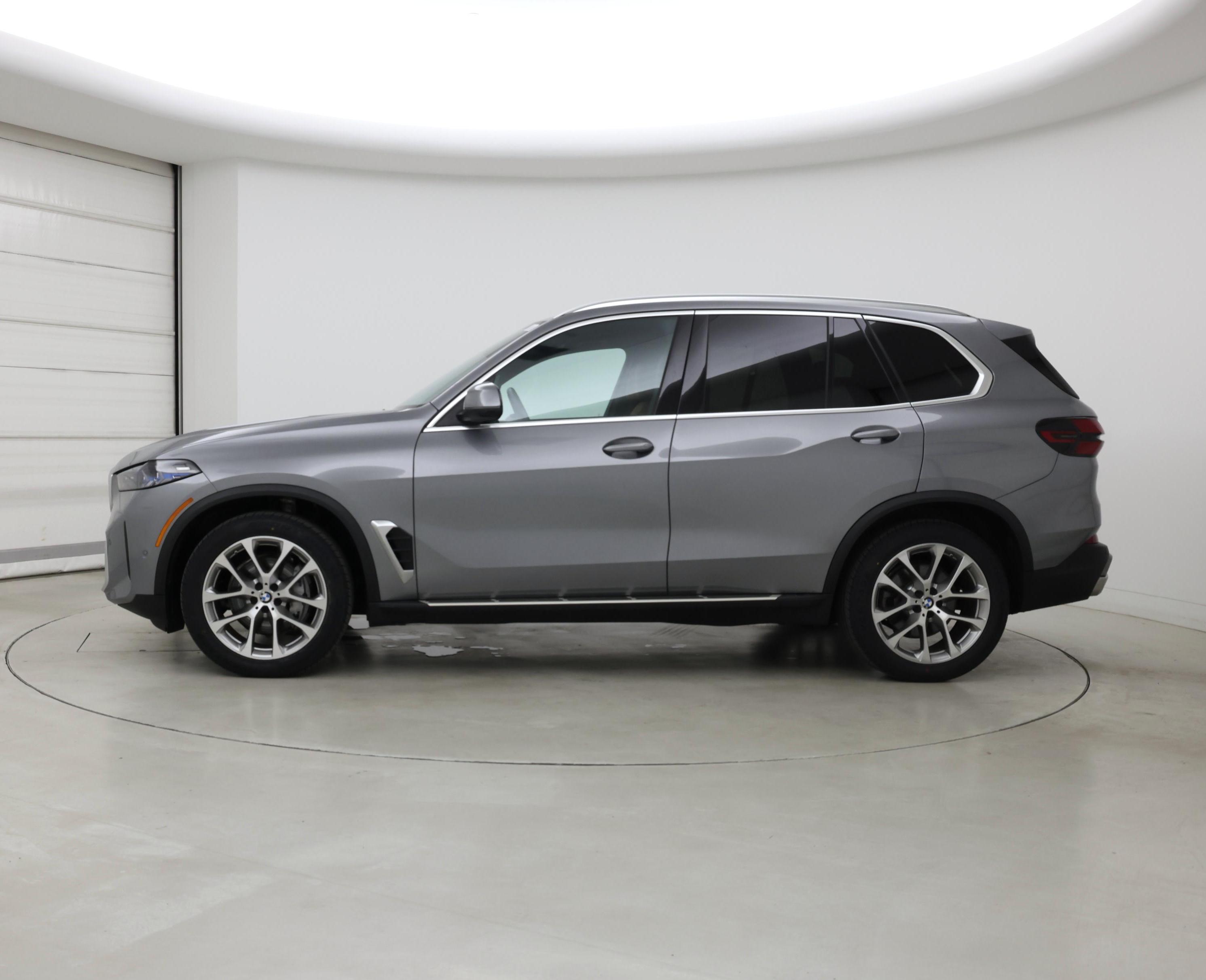 Thumbnail: 2024 BMW X5 - 3