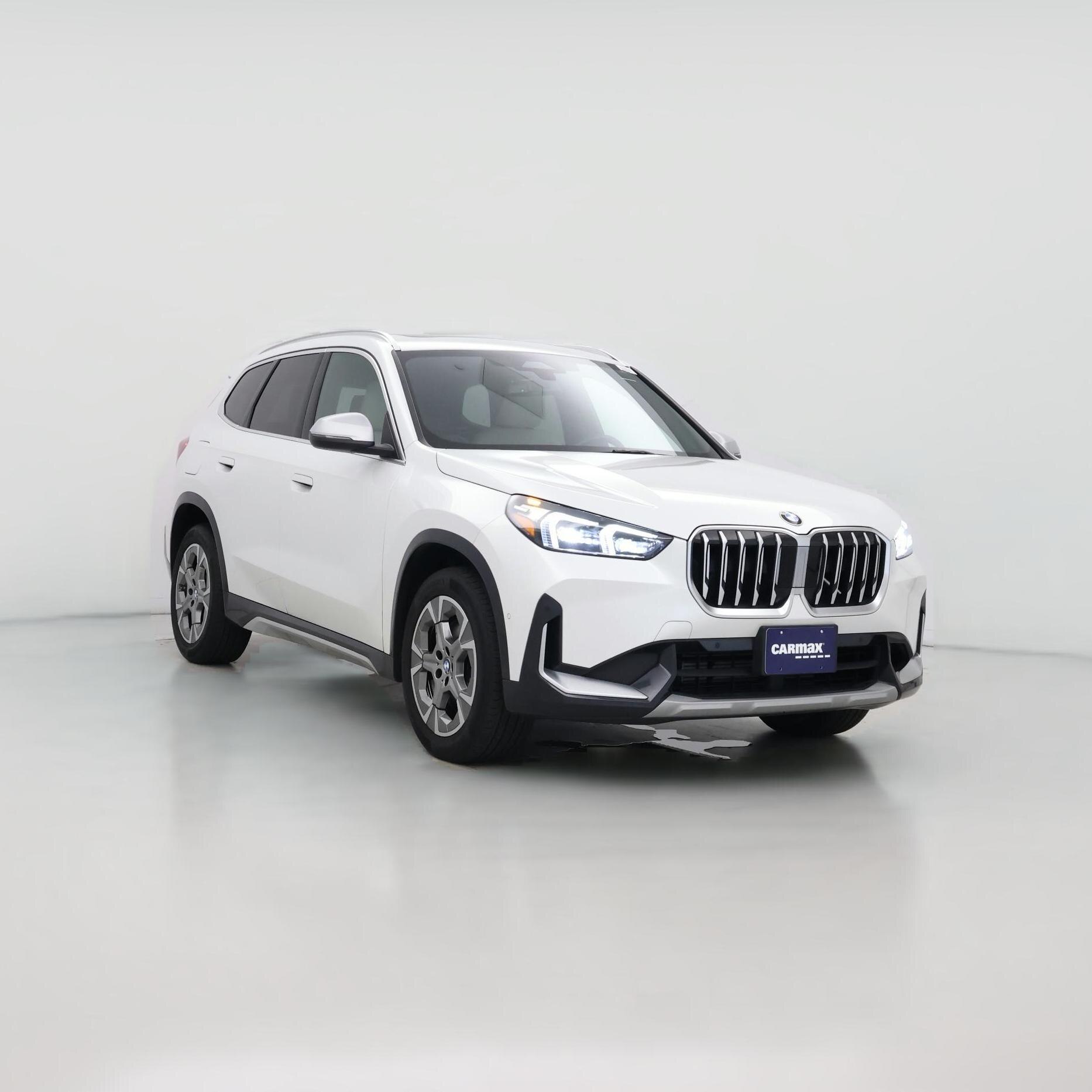 Thumbnail: 2023 BMW X1 - 1