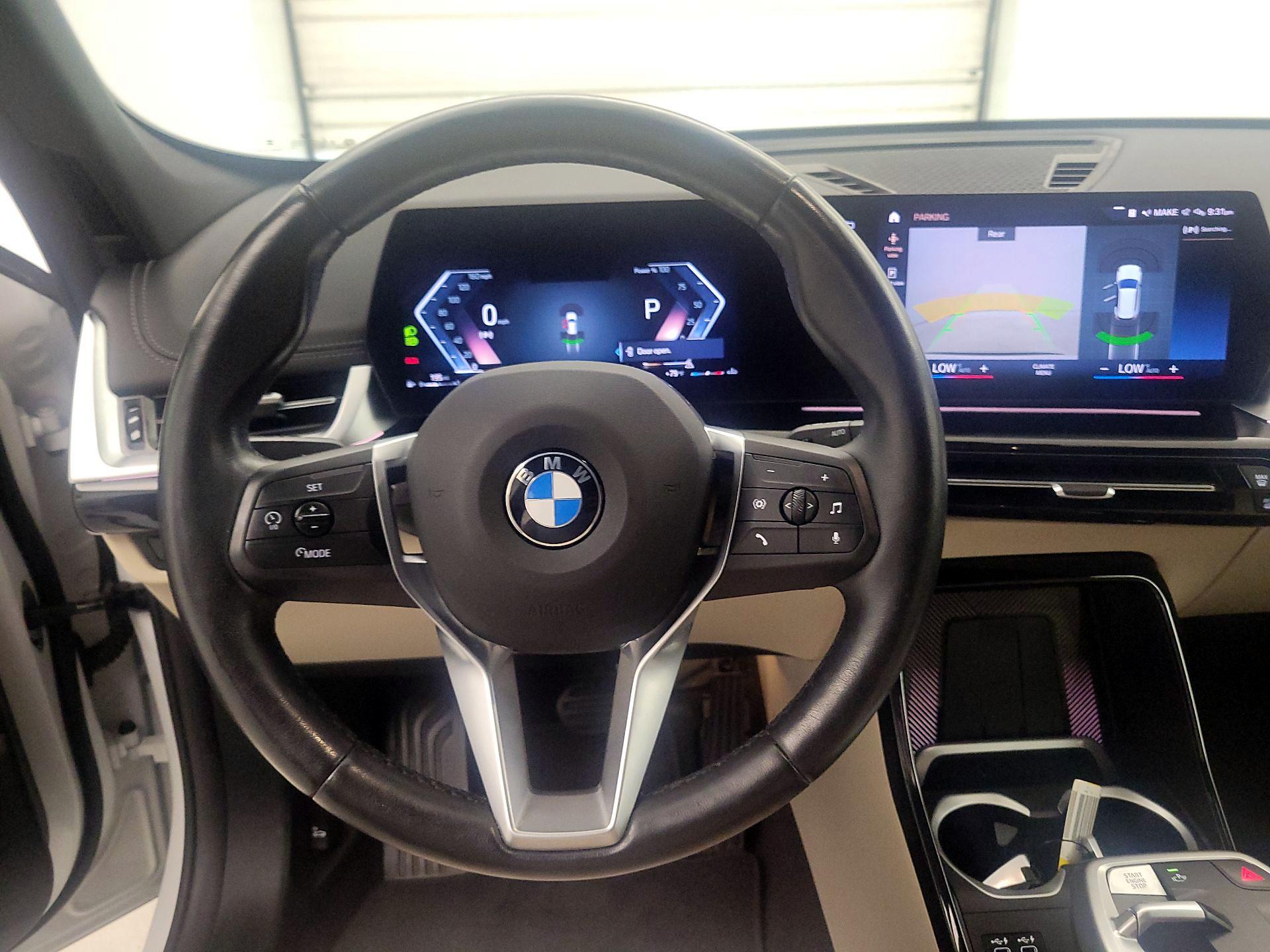 Thumbnail: 2023 BMW X1 - 10