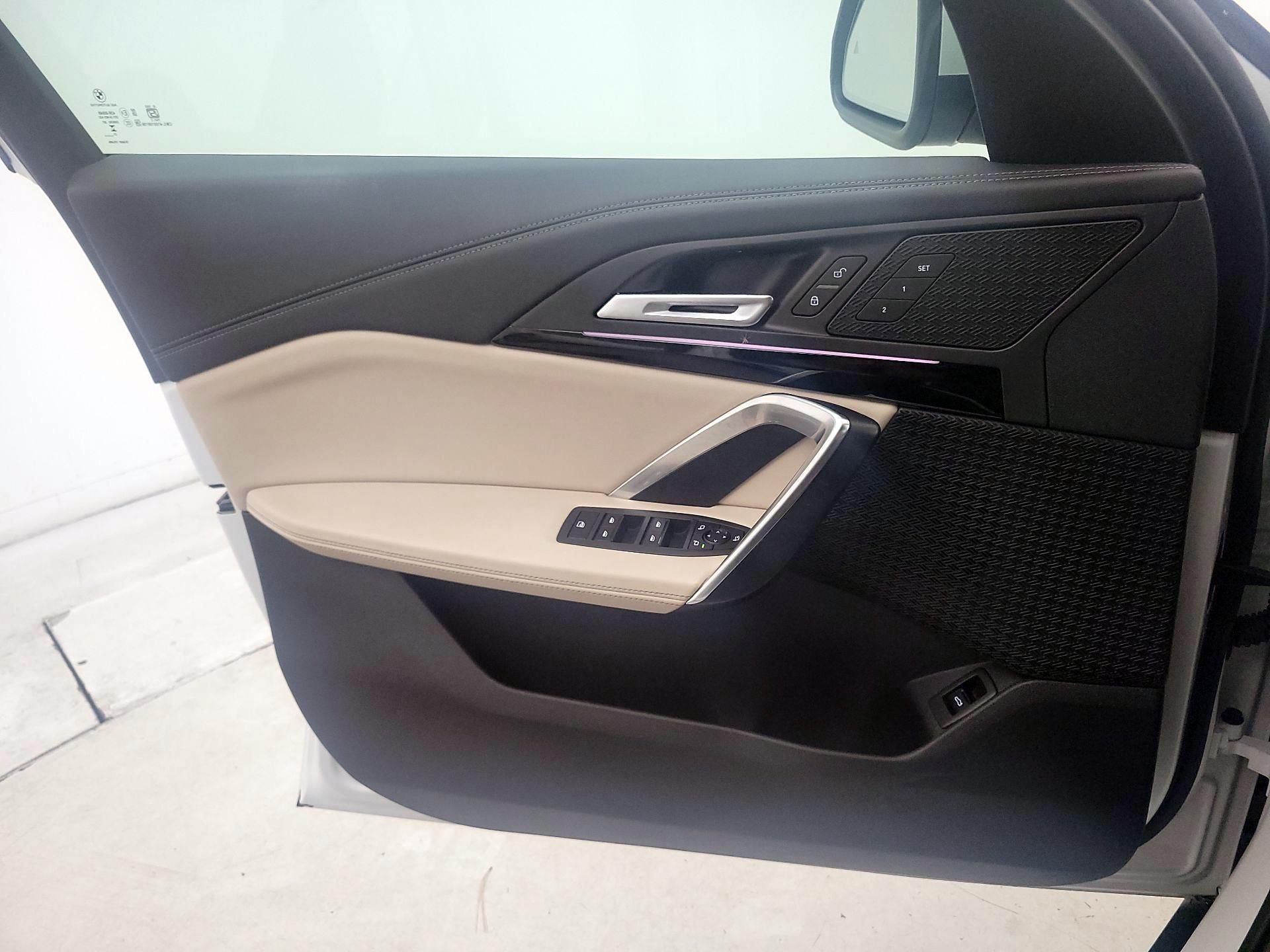 Thumbnail: 2023 BMW X1 - 12