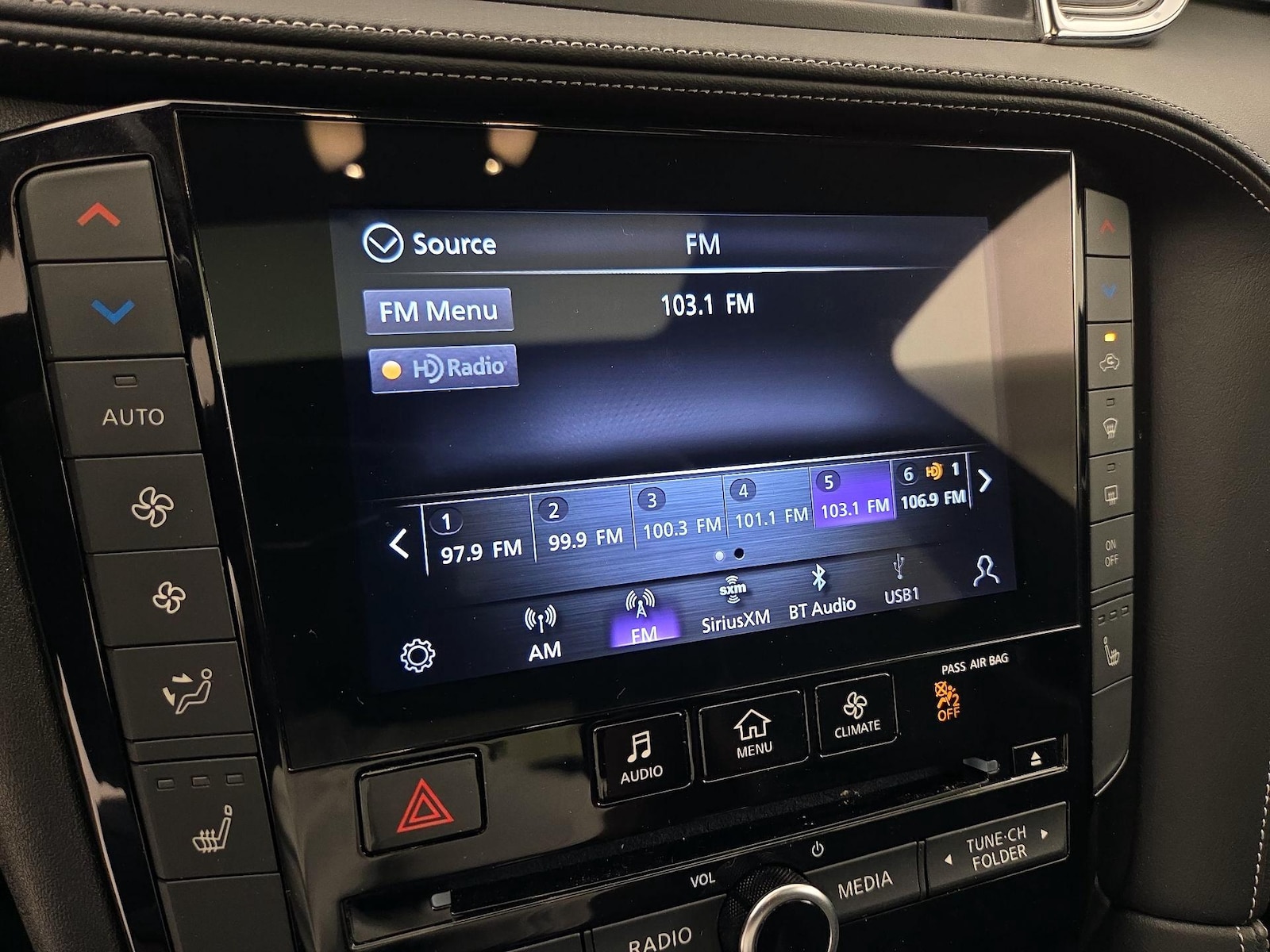 2023 INFINITI QX55 Luxe - Photo 16