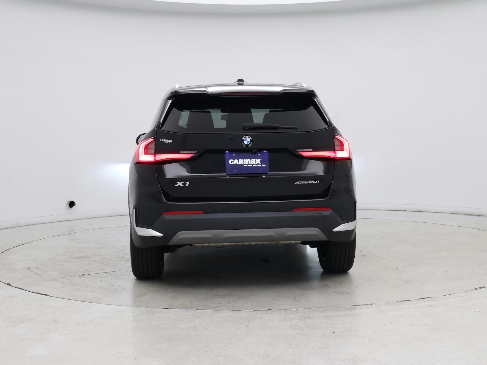 2023 BMW X1 28i - Photo 7