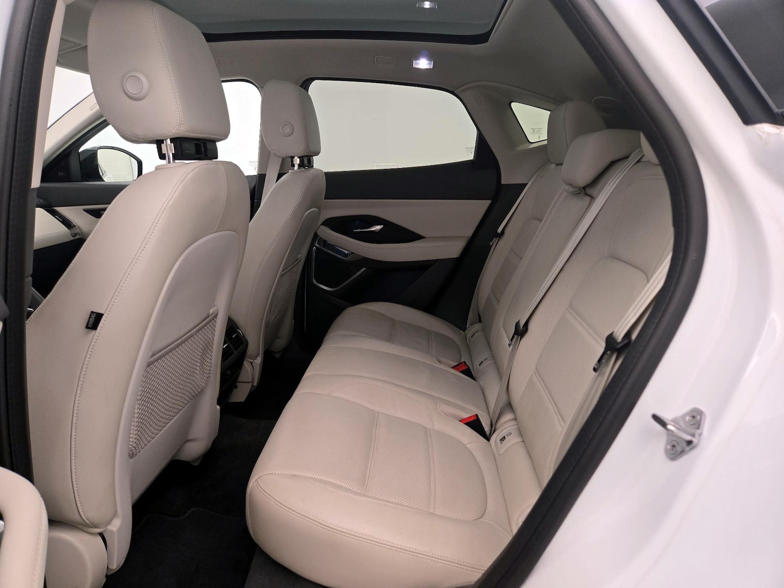 2020 Jaguar E-PACE SE - Photo 22