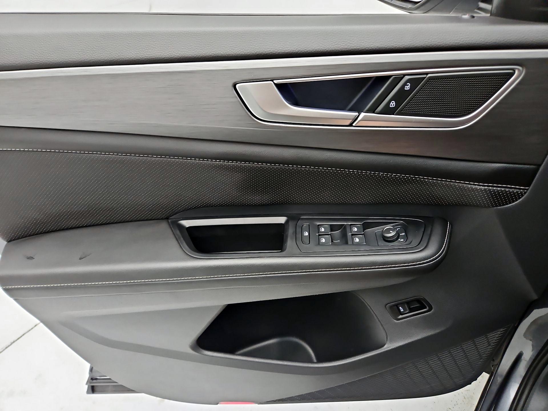 Thumbnail: 2024 Volkswagen Atlas - 12
