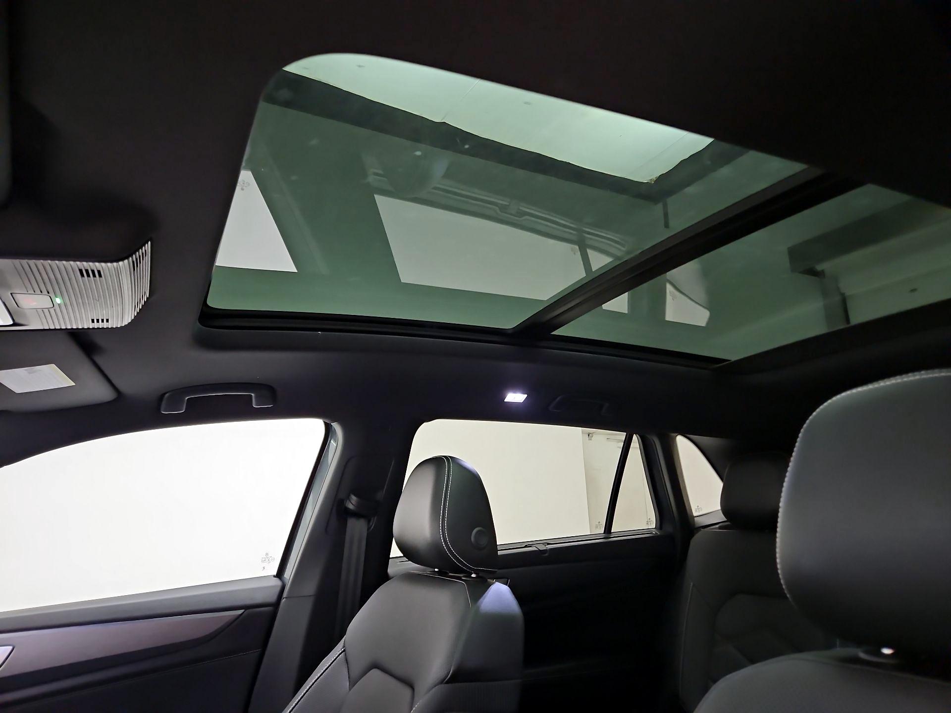 Thumbnail: 2024 Volkswagen Atlas - 19