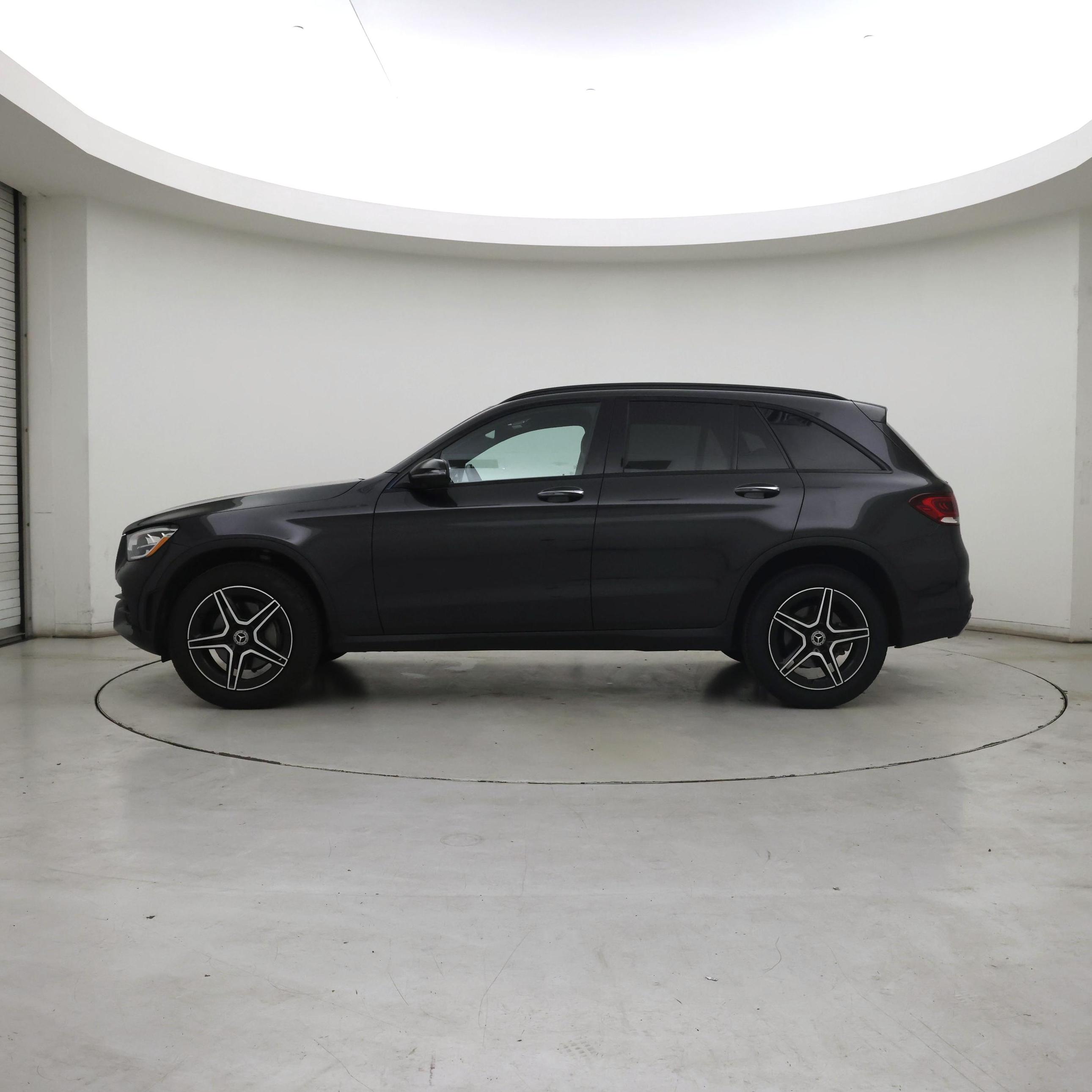 Thumbnail: 2021 Mercedes-Benz GLC - 3