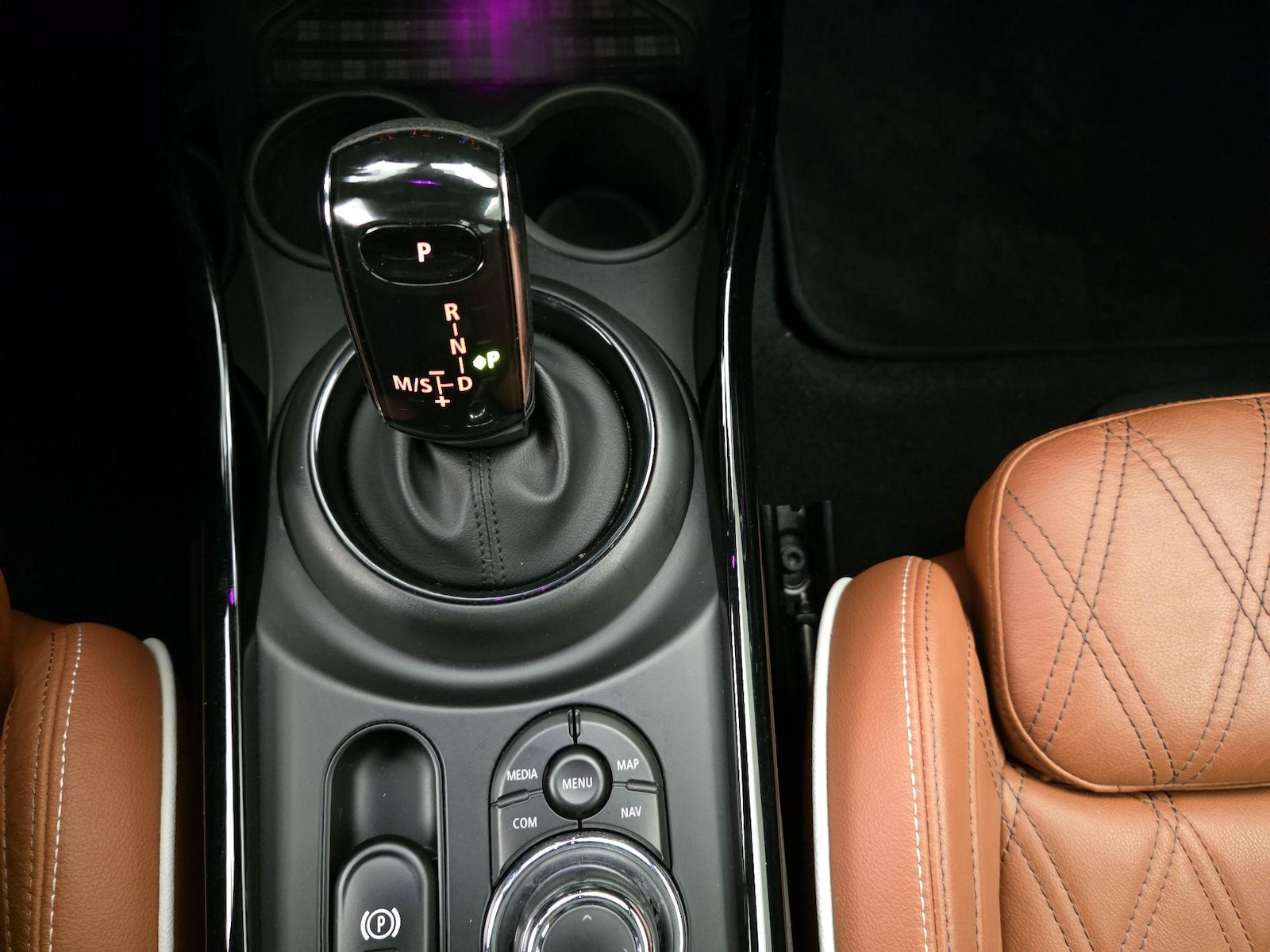 2022 MINI Clubman John Cooper Works - Photo 19