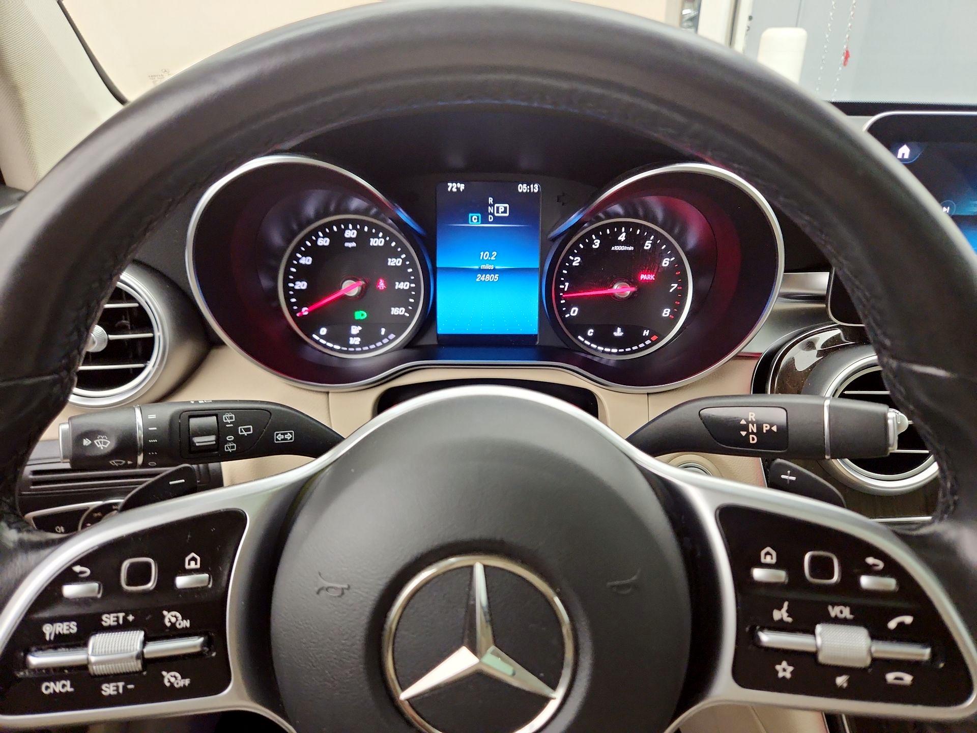 Thumbnail: 2022 Mercedes-Benz GLC - 10