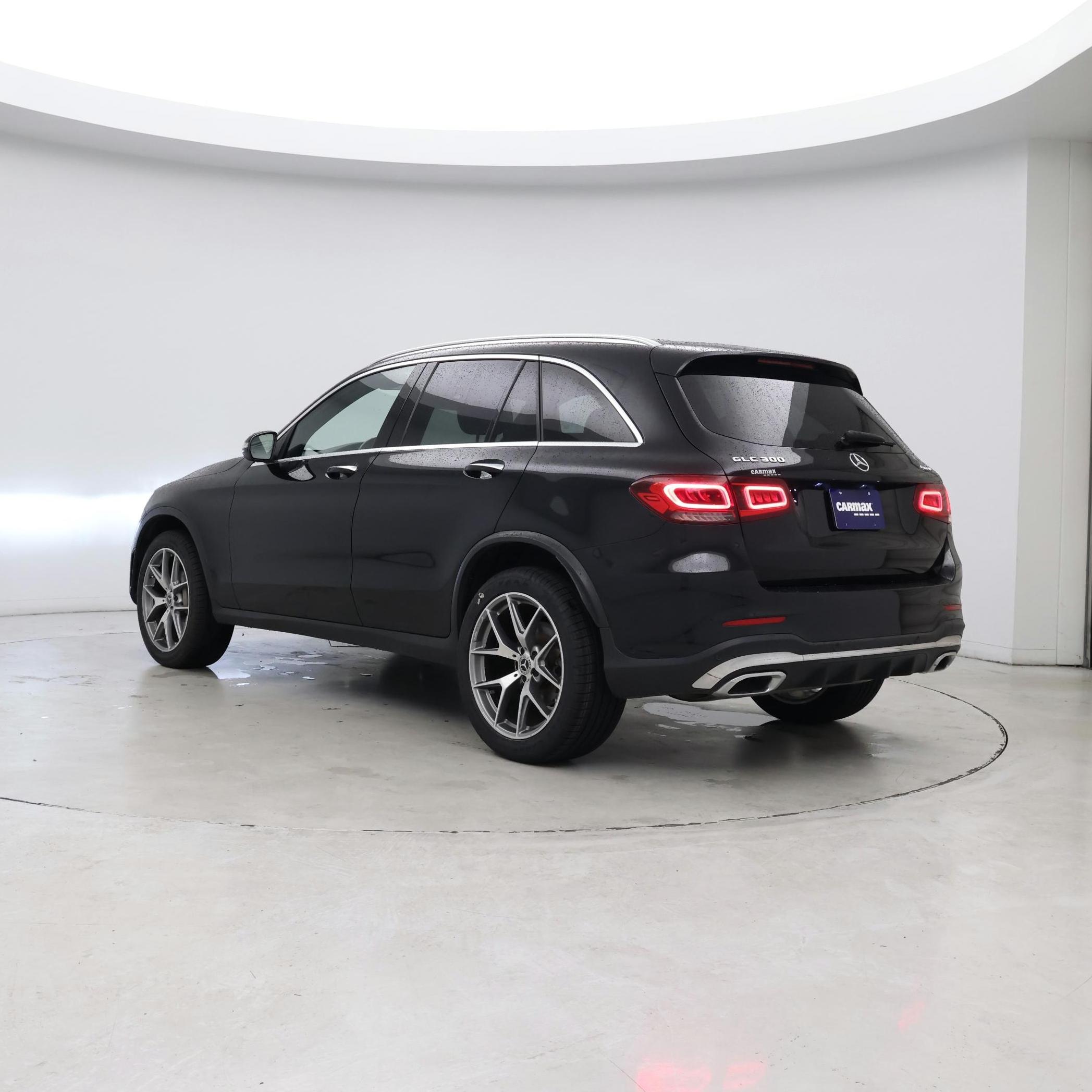 Thumbnail: 2022 Mercedes-Benz GLC - 2