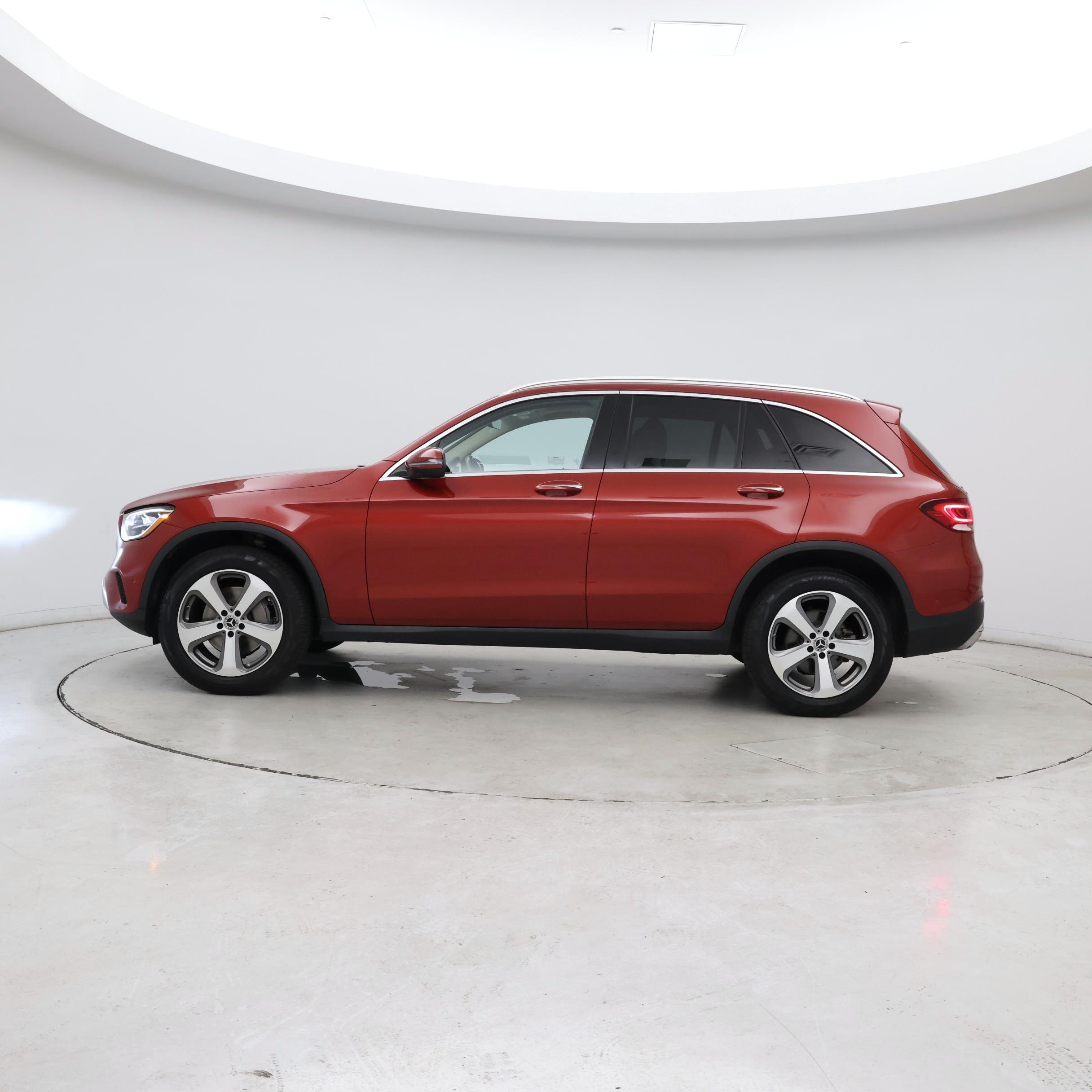 Thumbnail: 2022 Mercedes-Benz GLC - 3