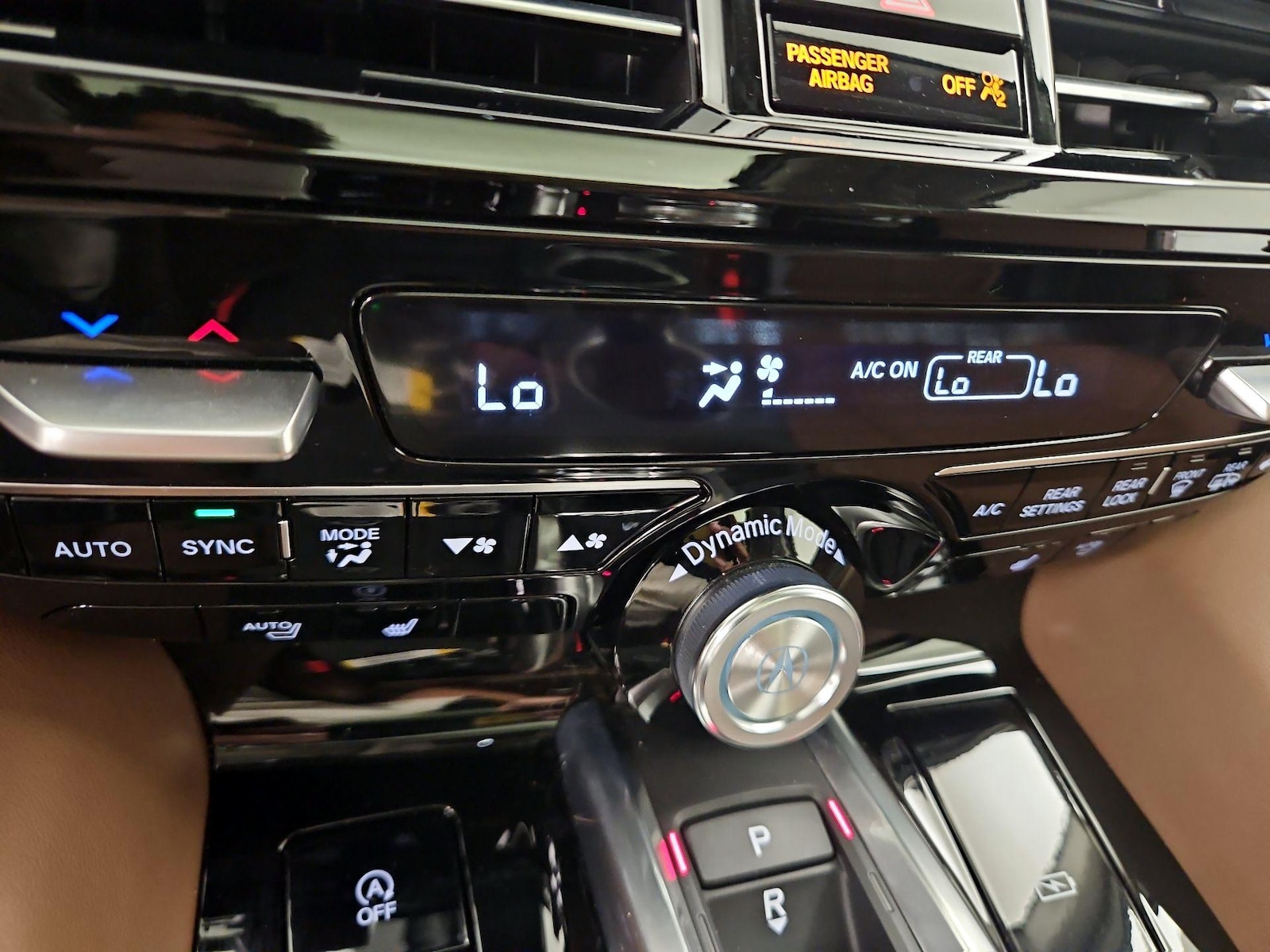 2025 Acura MDX Technology Package - Photo 18