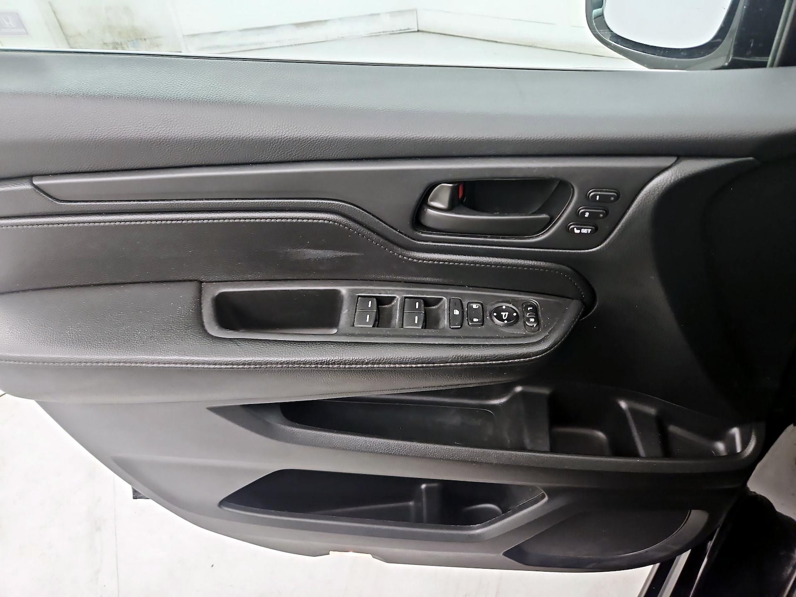 2023 Honda Odyssey SPORT - Photo 13