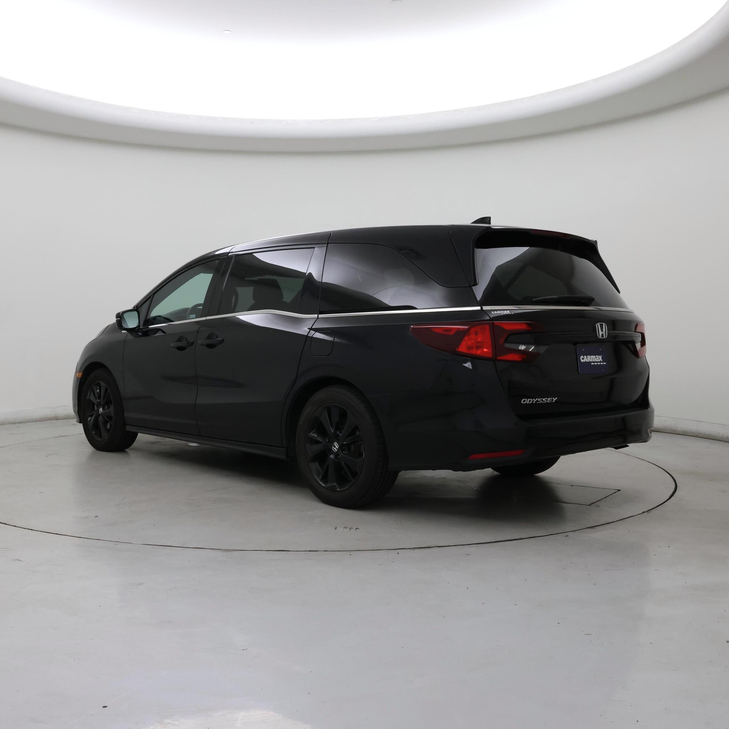 Thumbnail: 2023 Honda Odyssey - 2