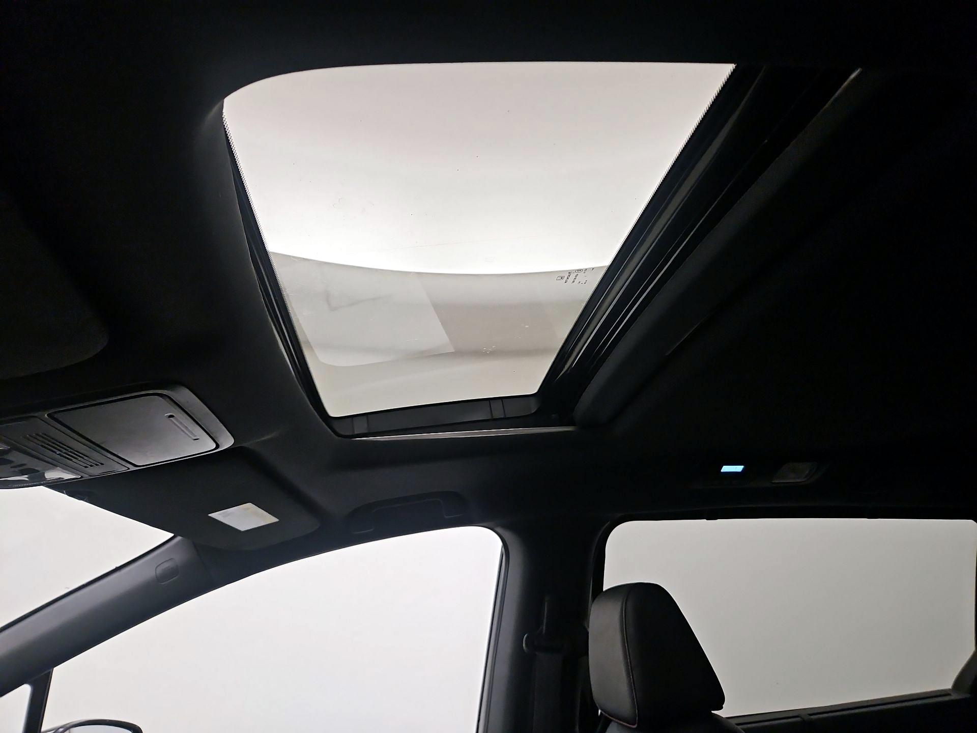 Thumbnail: 2023 Honda Odyssey - 19