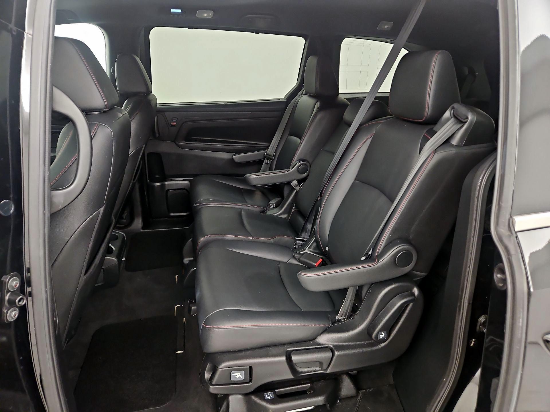 Thumbnail: 2023 Honda Odyssey - 20