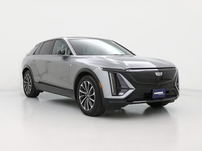 2024 Cadillac LYRIQ Sport 2