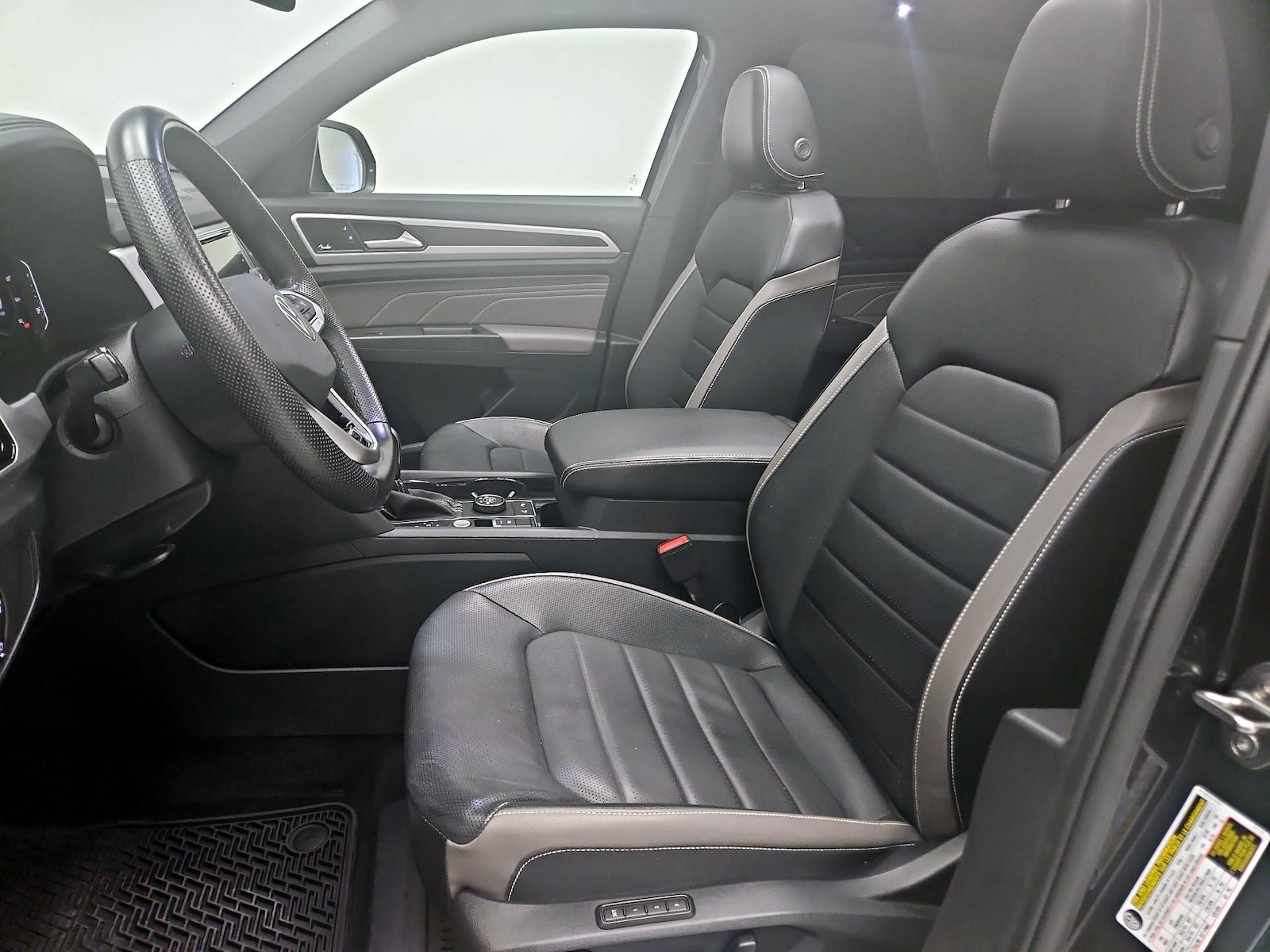 2023 Volkswagen Atlas Cross Sport SEL Premium R-Line - Photo 12