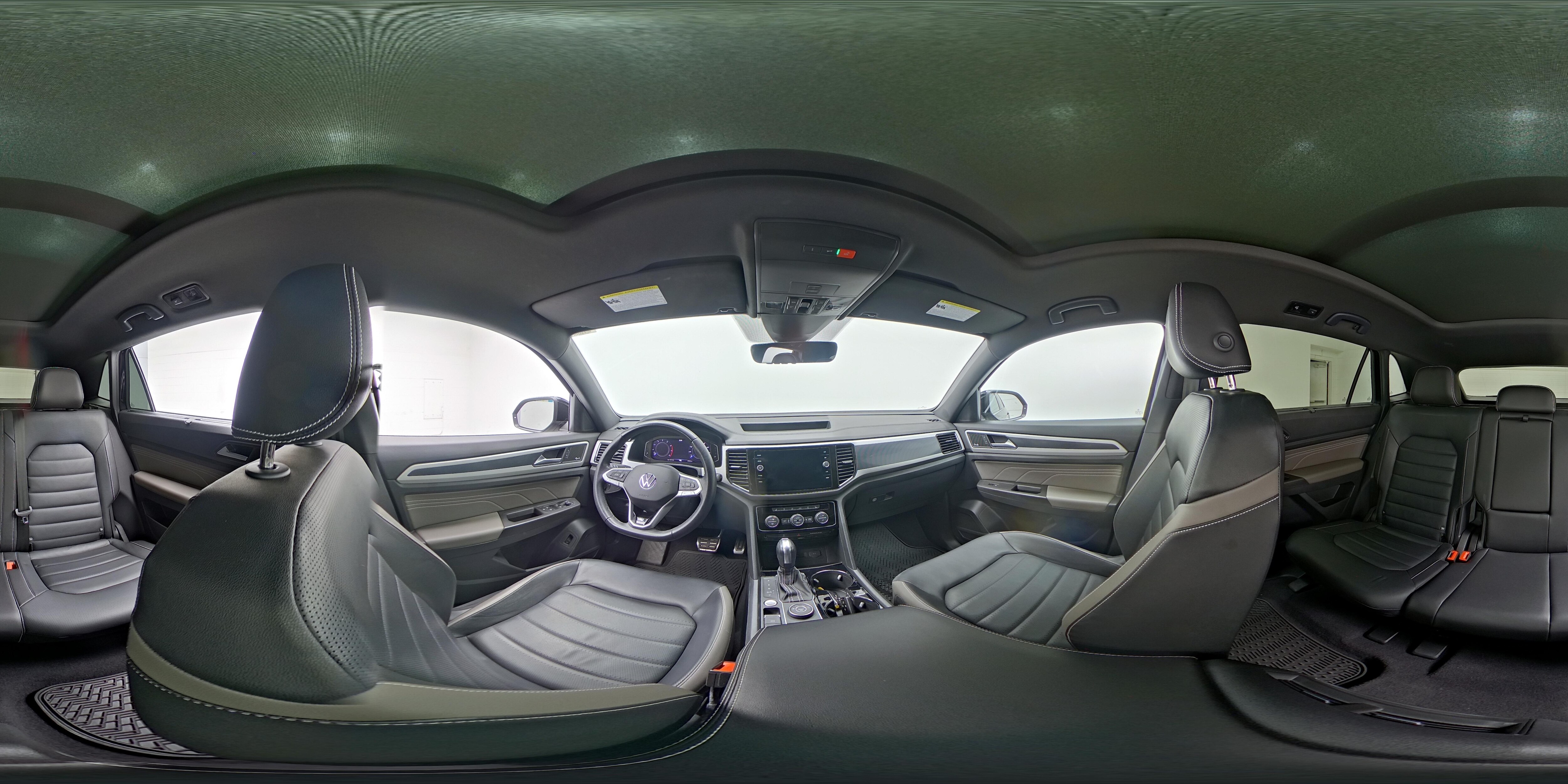 2023 Volkswagen Atlas Cross Sport SEL Premium R-Line - Photo 25