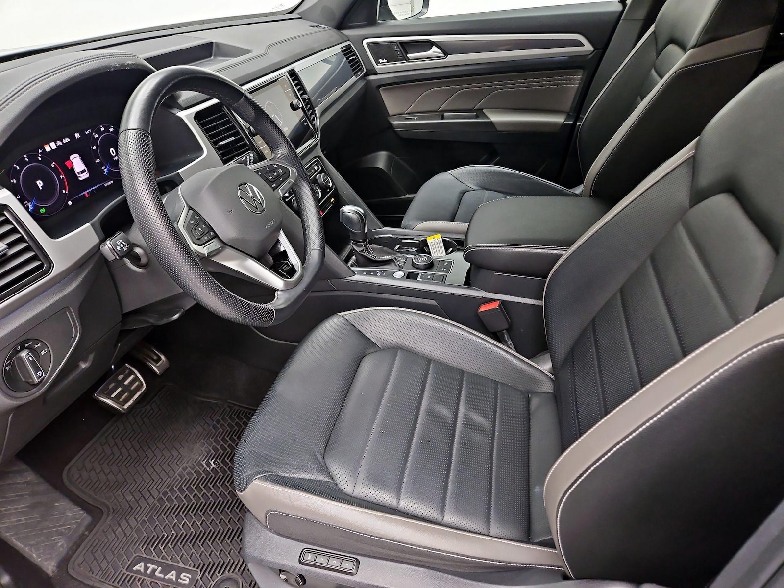 2023 Volkswagen Atlas Cross Sport SEL Premium R-Line - Photo 12